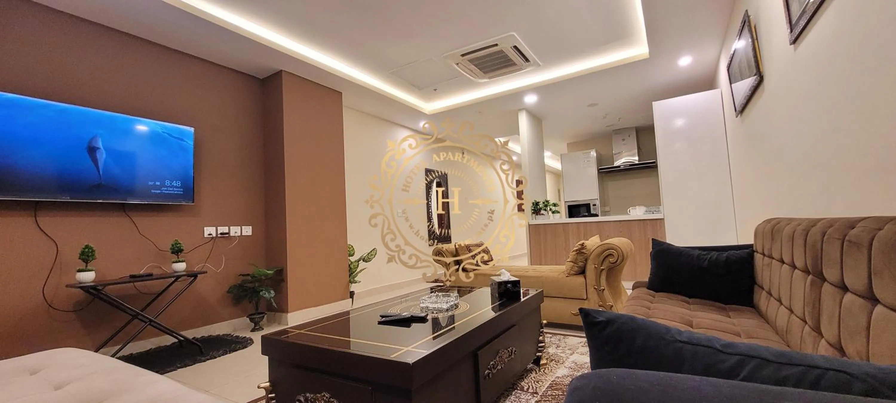 Communal lounge/ TV room in Goldcrest Apartments