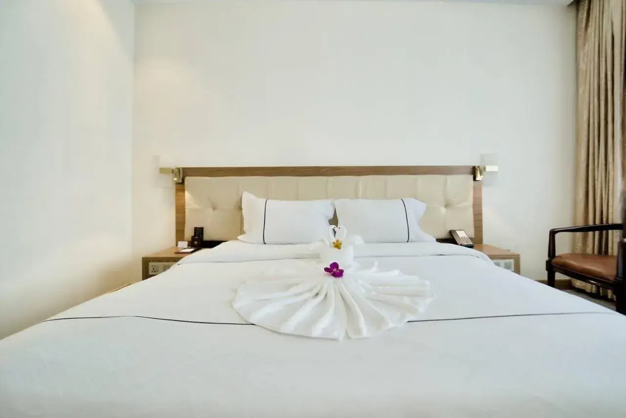 Bed in Le President Hotel Bed in Le President Hotel