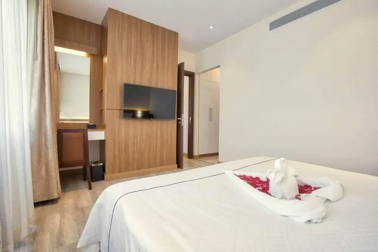 Bedroom, Bed in Le President Hotel Bedroom, Bed in Le President Hotel