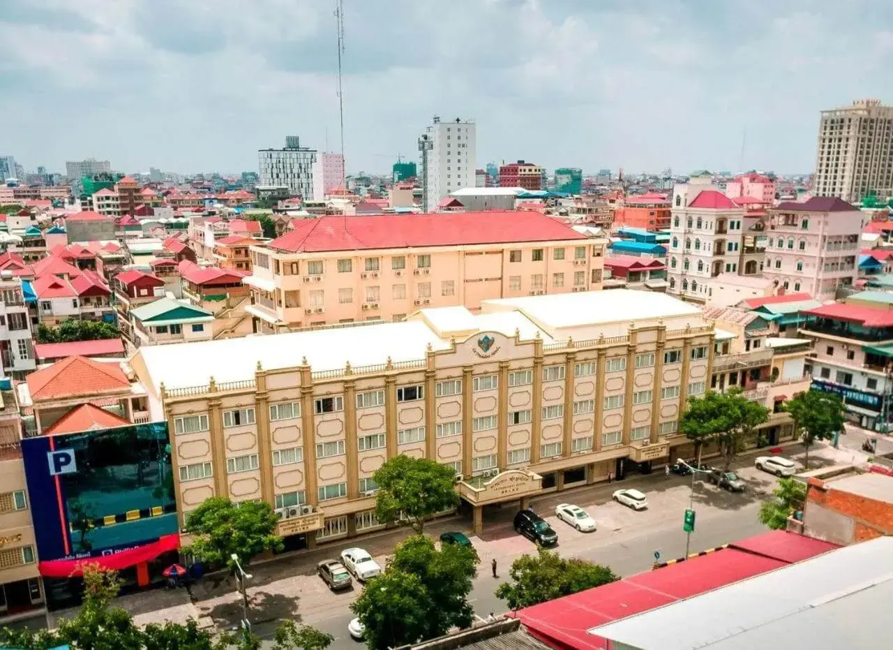 Property building in Le President Hotel Property building in Le President Hotel