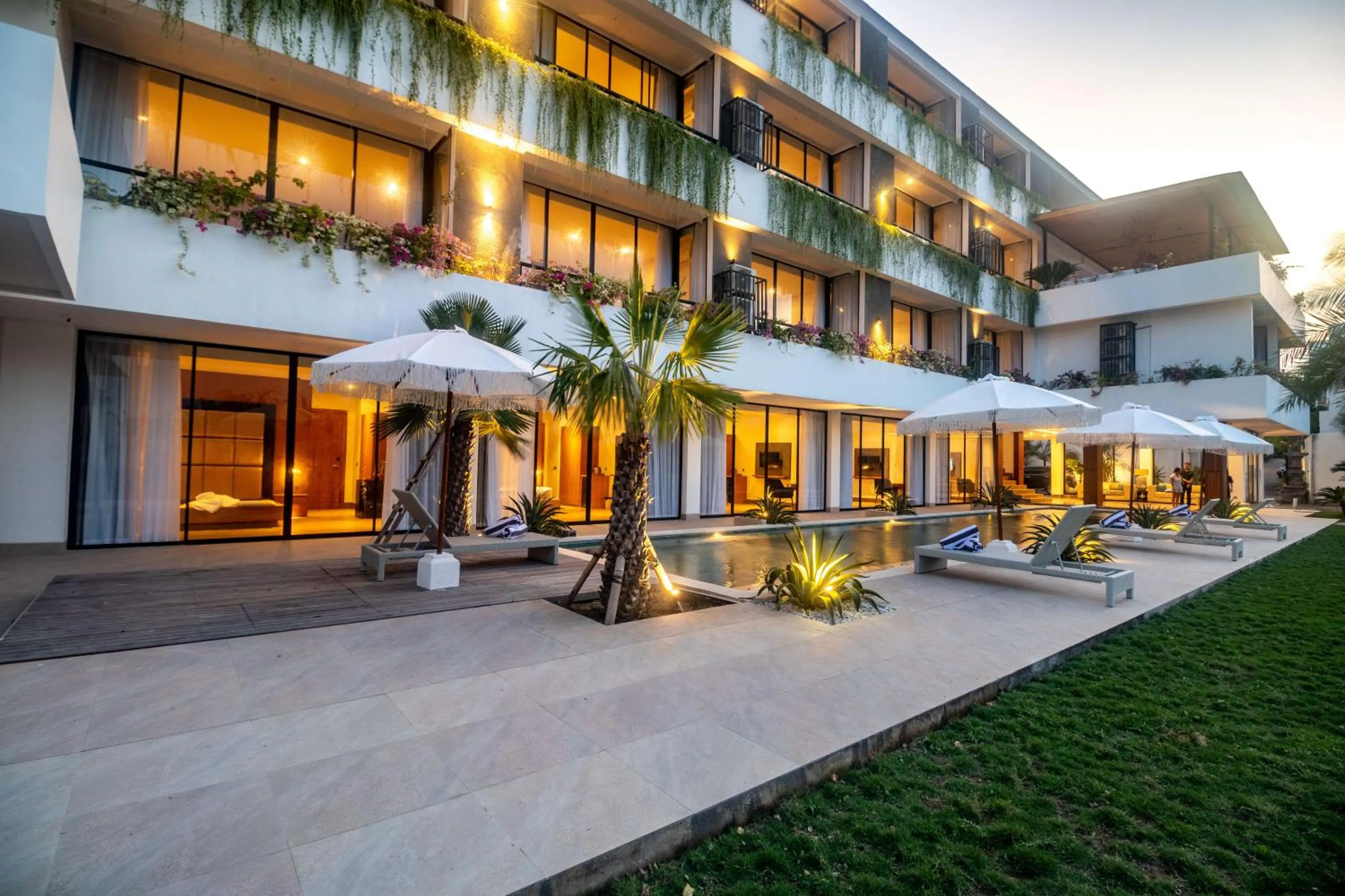Executive with Garden and Pool Access in Octa Canggu Villa and Condotel