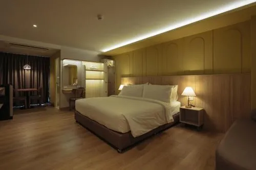 Hotel Holm Bangkok
