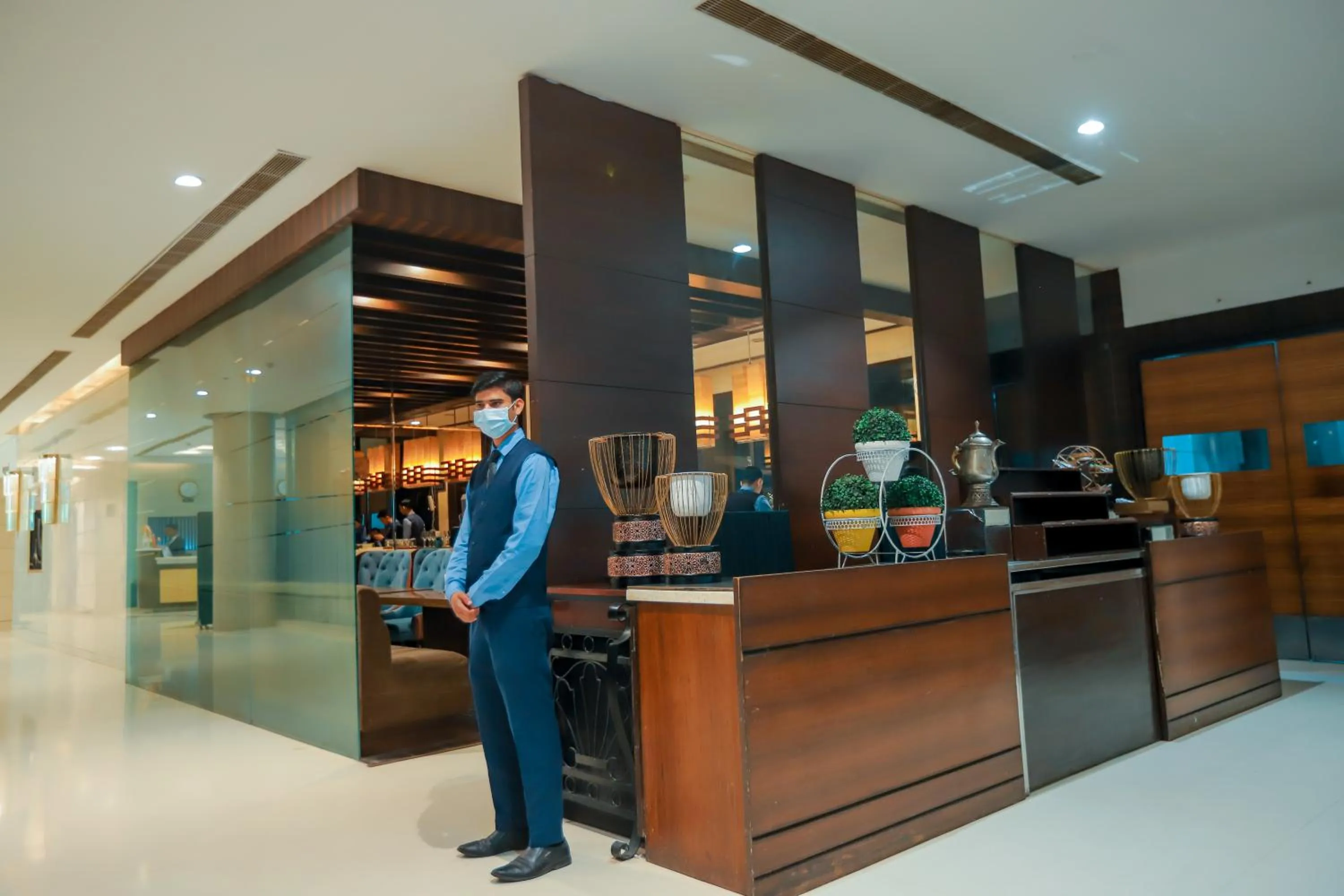 Restaurant/places to eat in Bel-La Monde Hotel Chhattarpur South Delhi