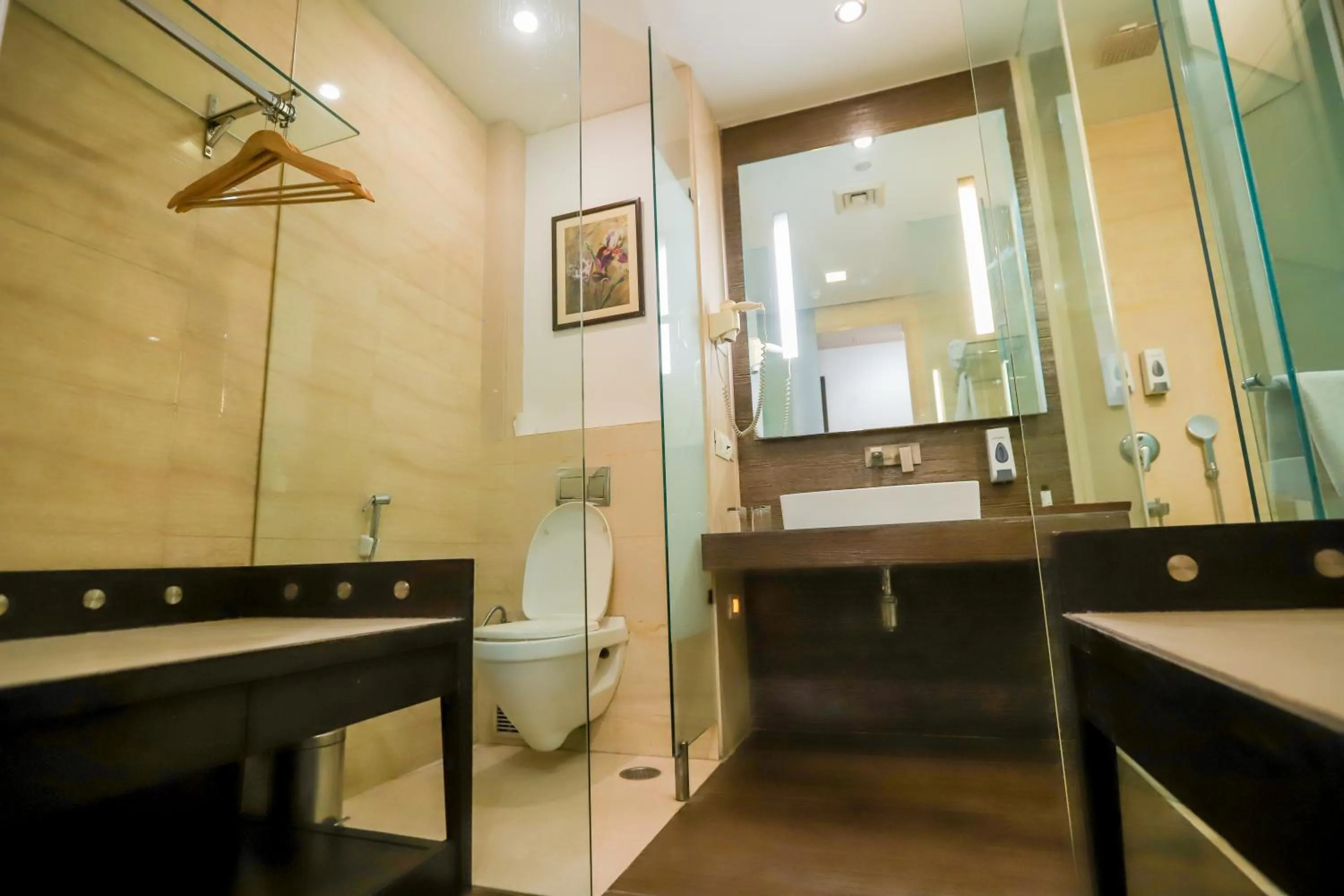 Shower in Bel-La Monde Hotel Chhattarpur South Delhi