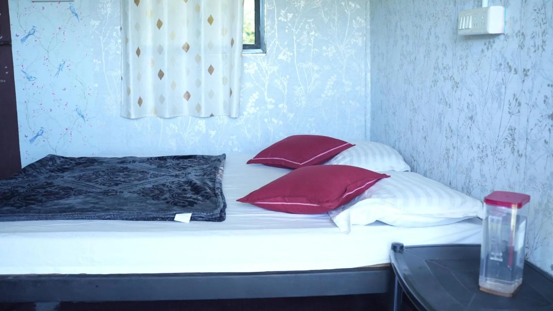Bed in Wild Tusker Homestay Masinagudi by LexStays