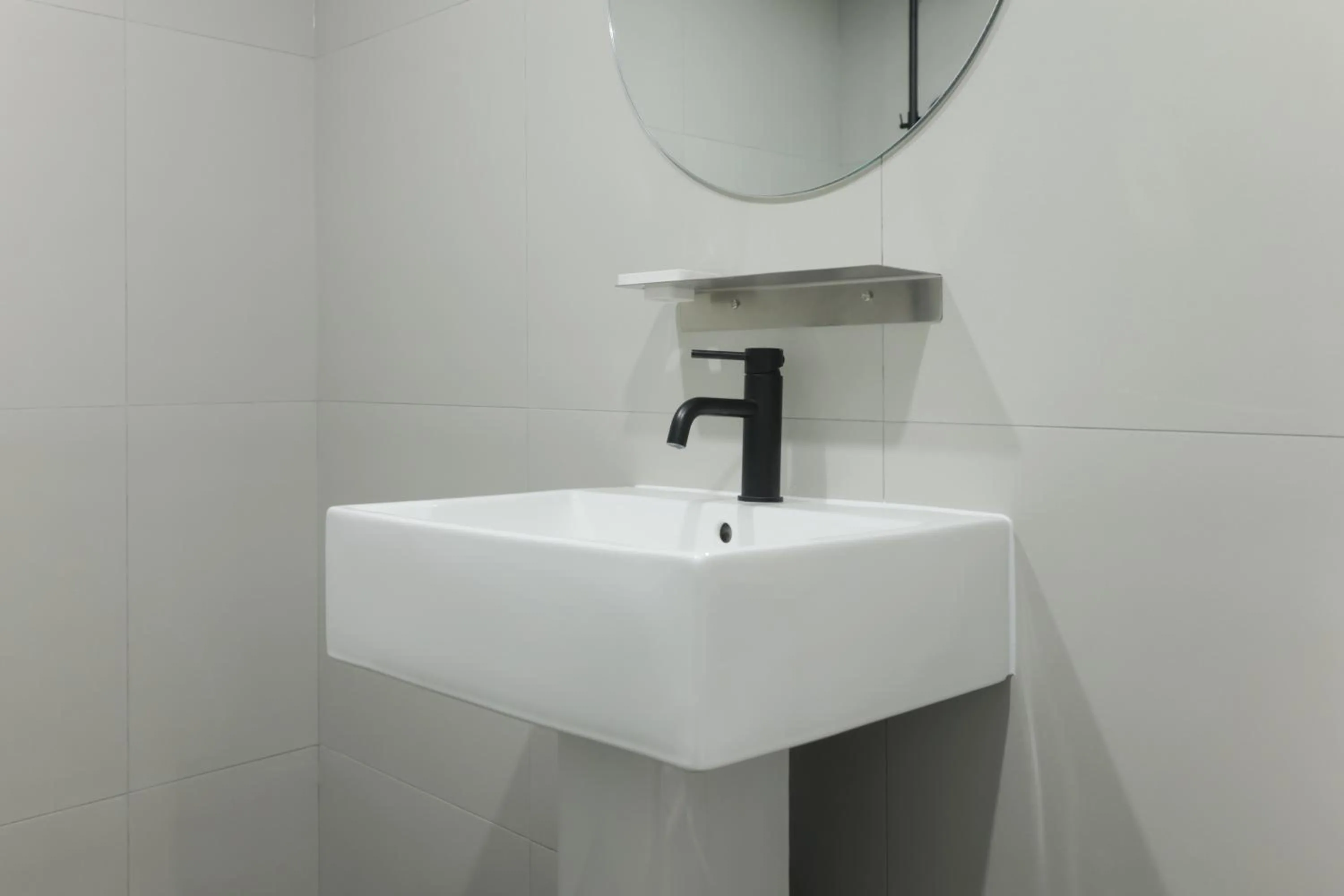 Toilet in Time Terminal Hotel Daejeon 2nd by Anook