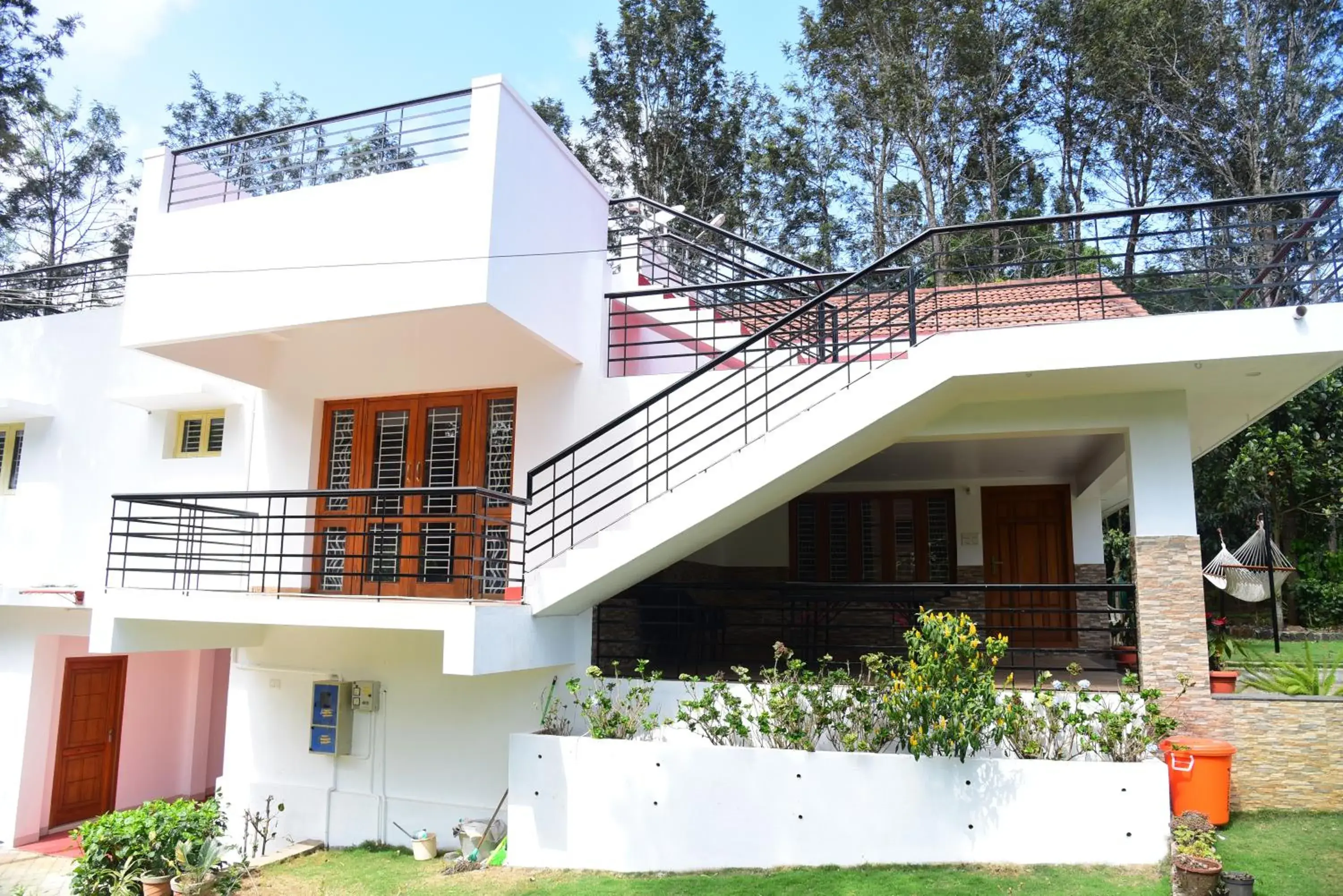 Property building in WOW Bungalow Property building in WOW Bungalow