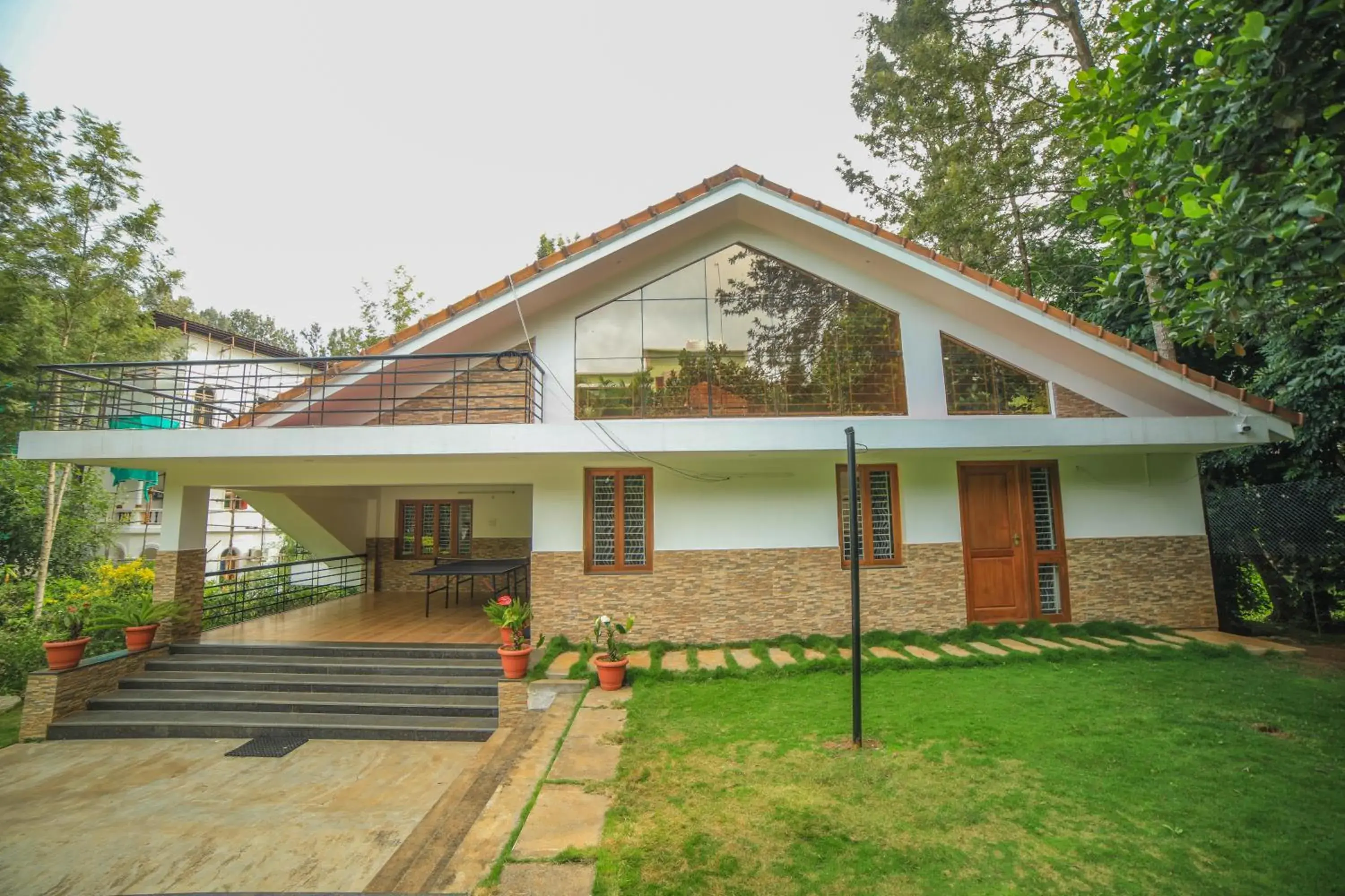 Garden view in WOW Bungalow Garden view in WOW Bungalow