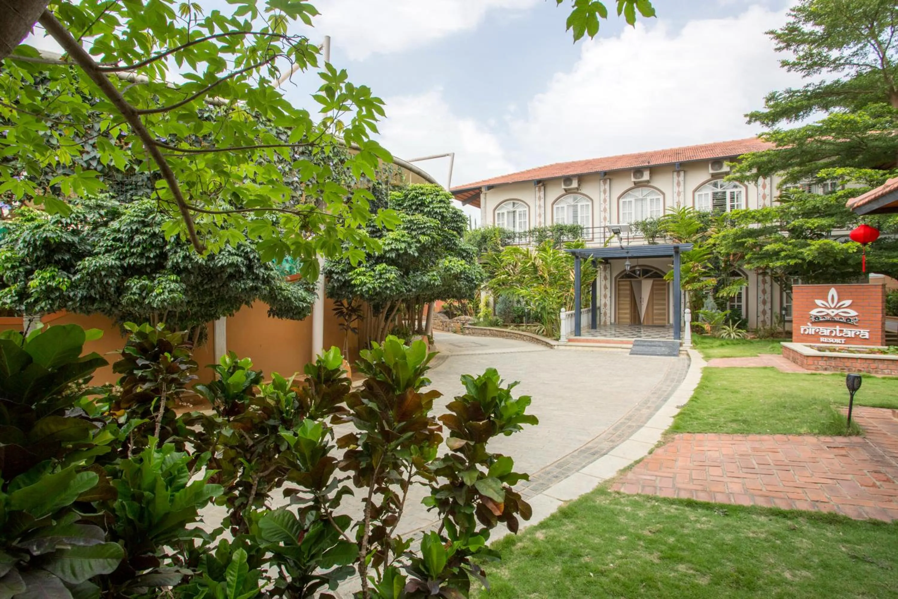 Spa and wellness centre/facilities in Nirantara Resort & Spa