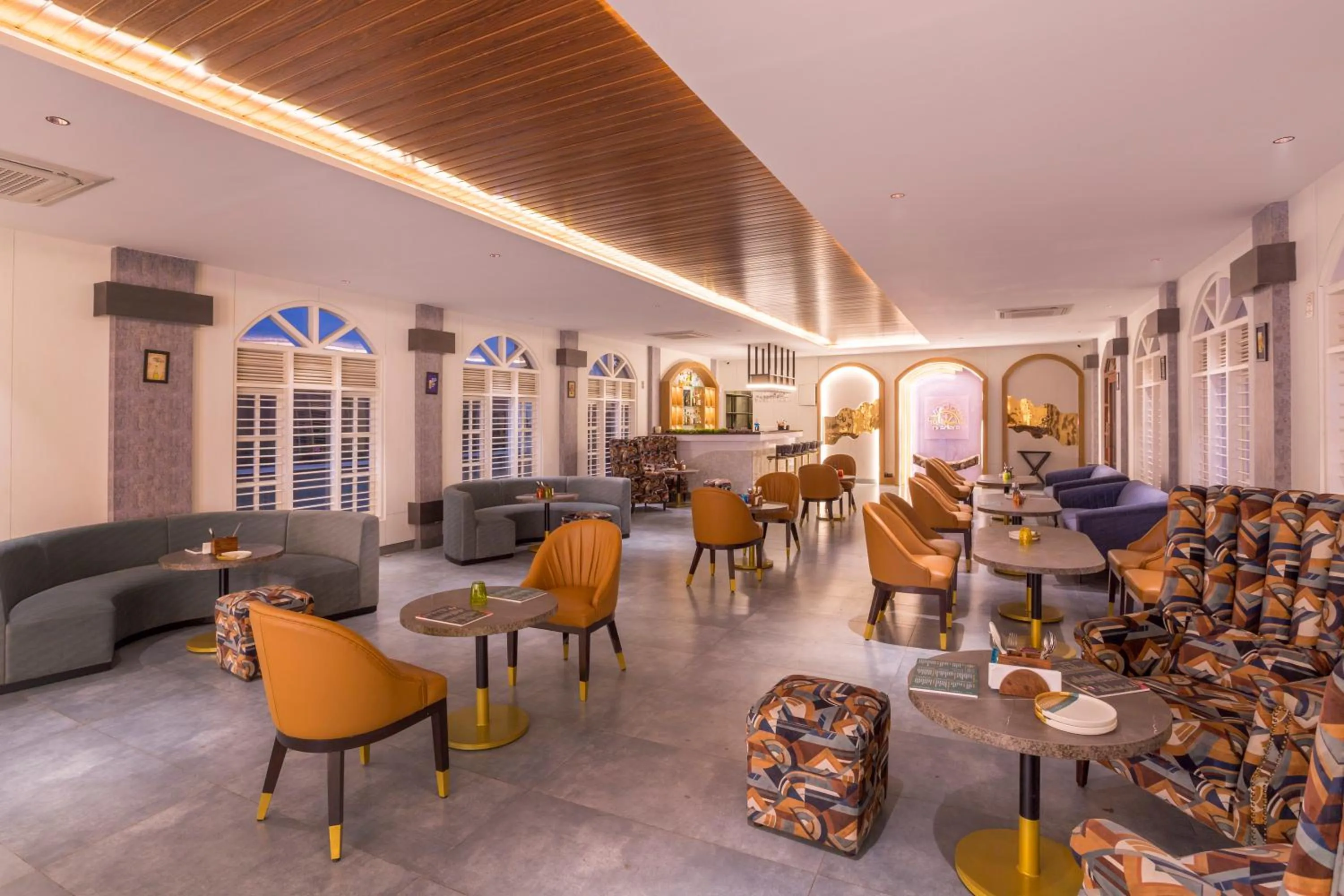Lounge or bar in Nirantara Resort & Spa