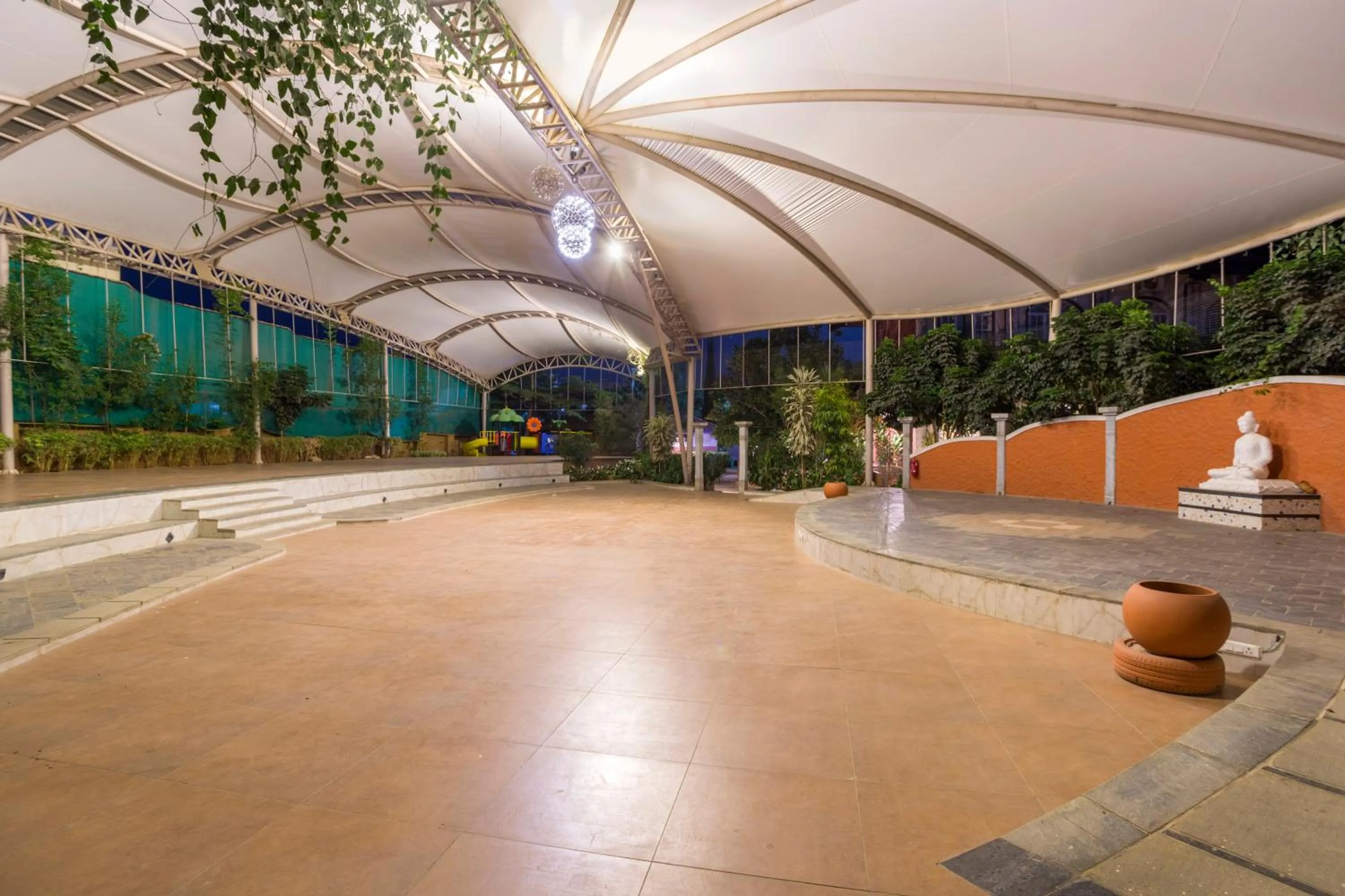 Banquet/Function facilities in Nirantara Resort & Spa