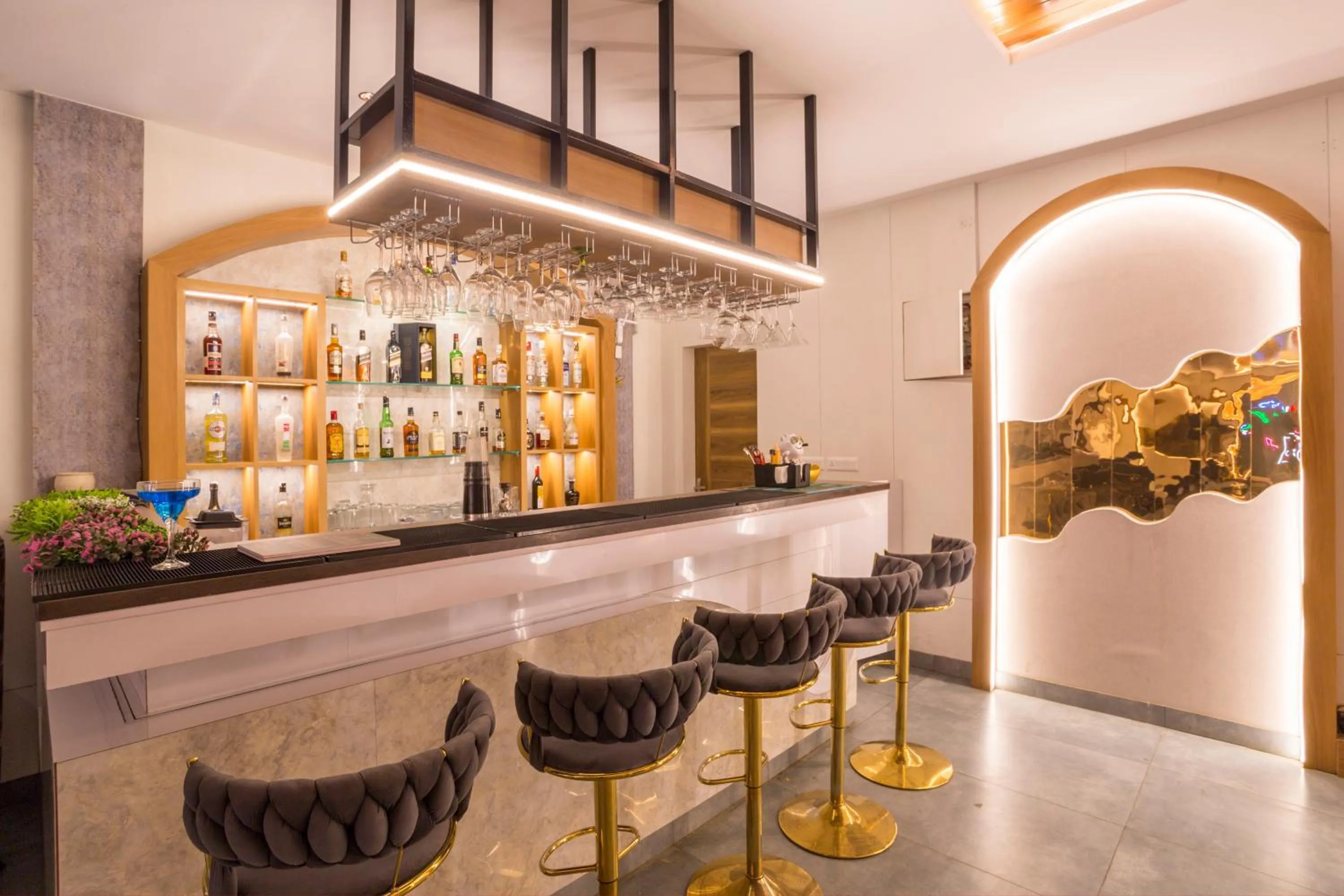 Lounge or bar in Nirantara Resort & Spa