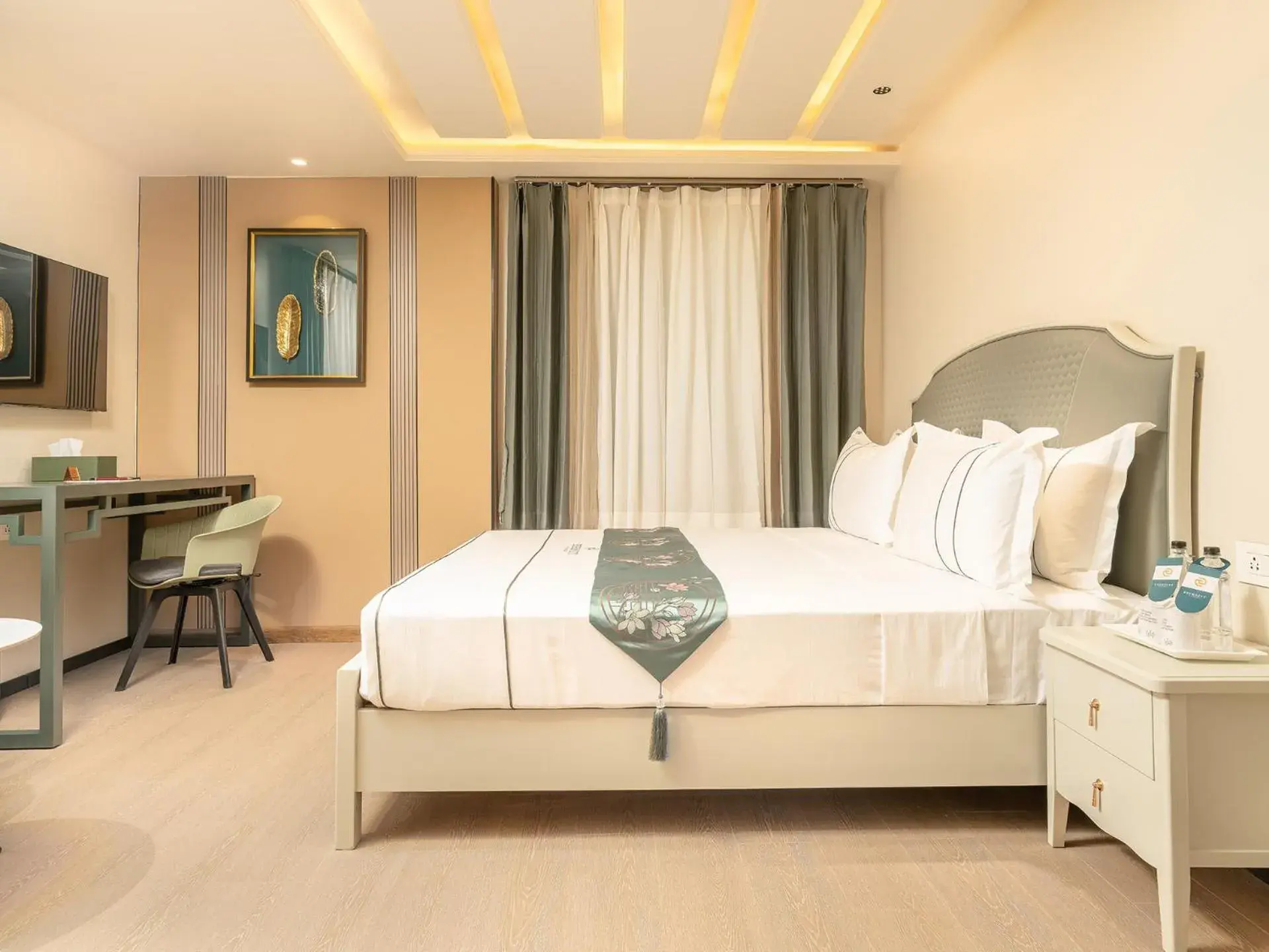 Bedroom, Bed in Eternity By Greenscape Bedroom, Bed in Eternity By Greenscape