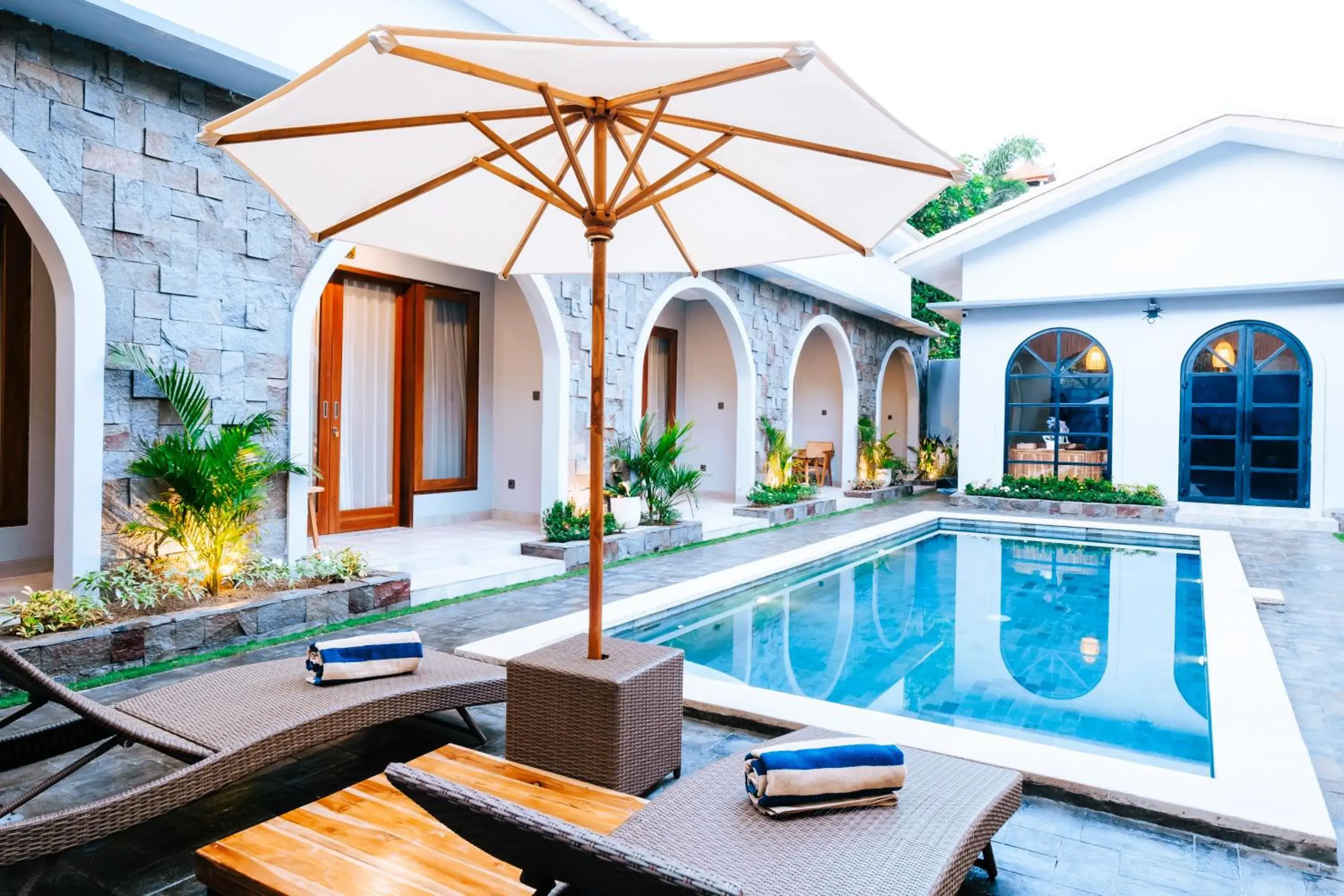 Pool view in Villa Koura Tuban Pool view in Villa Koura Tuban