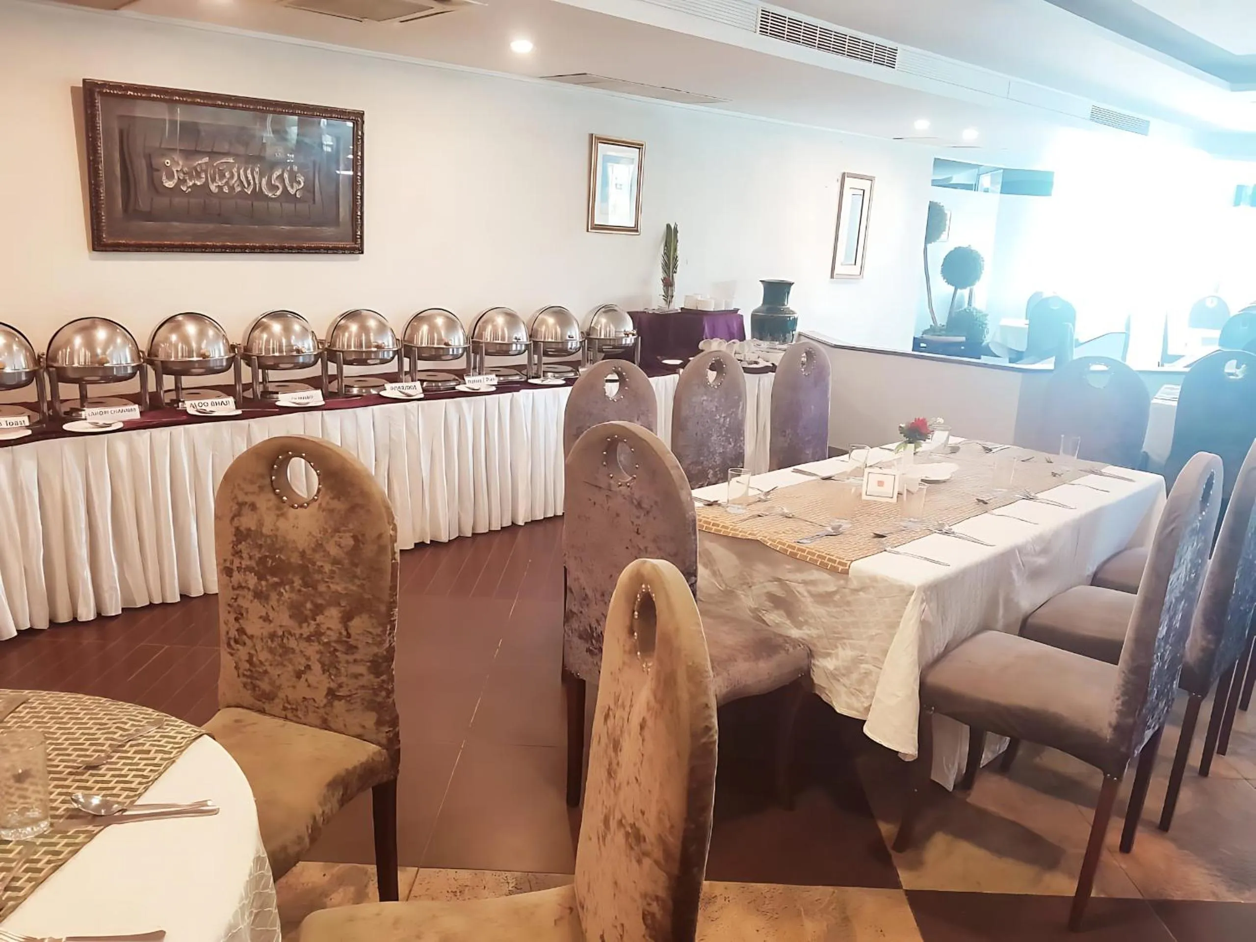 Restaurant/places to eat in Grand Regency