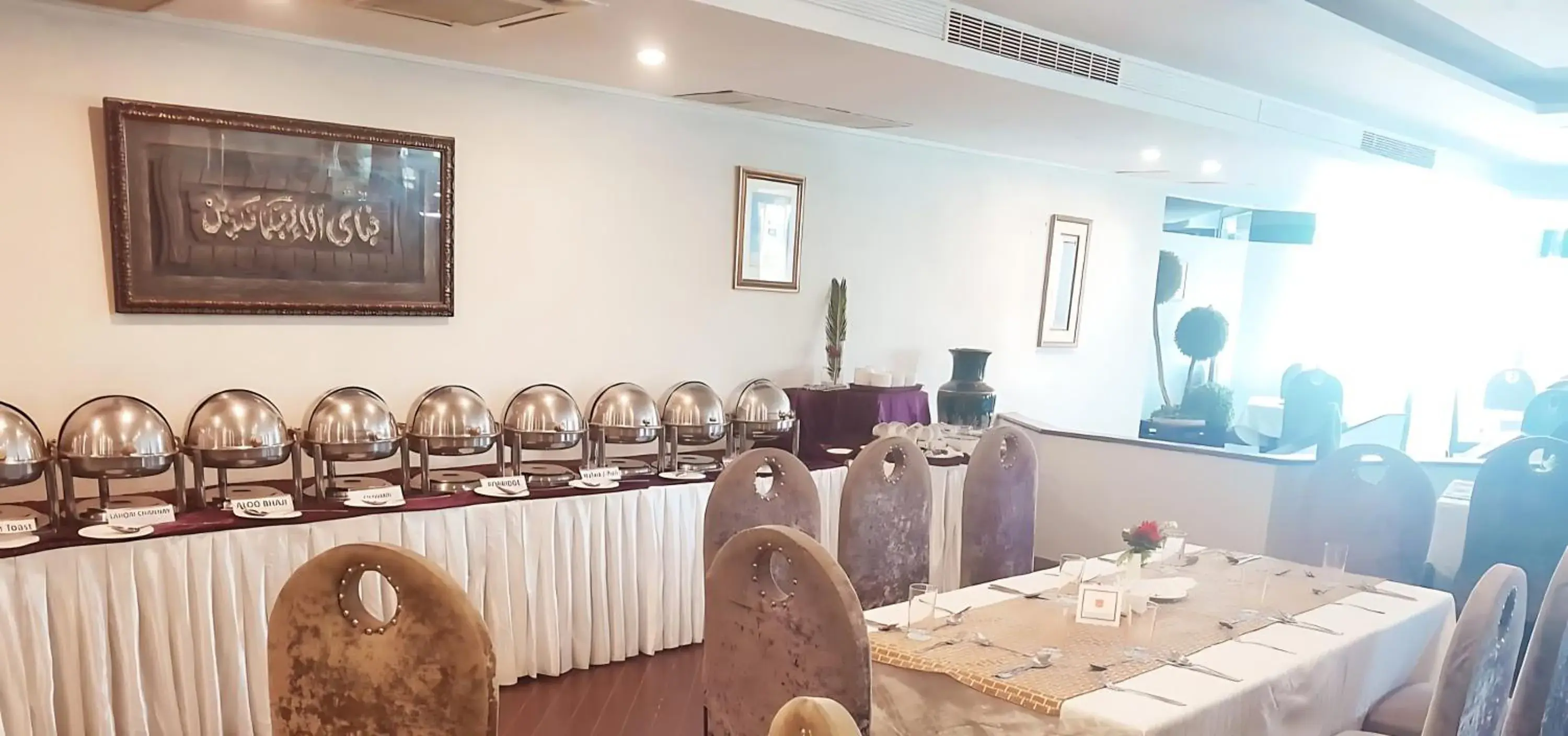 Restaurant/places to eat in Grand Regency Restaurant/places to eat in Grand Regency