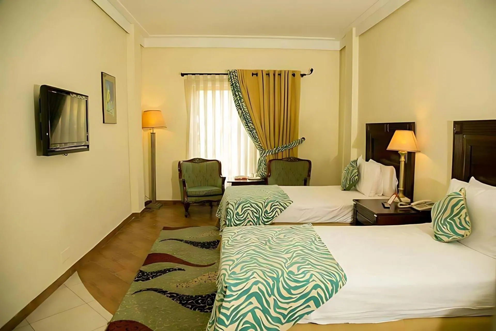 Bedroom, Bed in Grand Regency