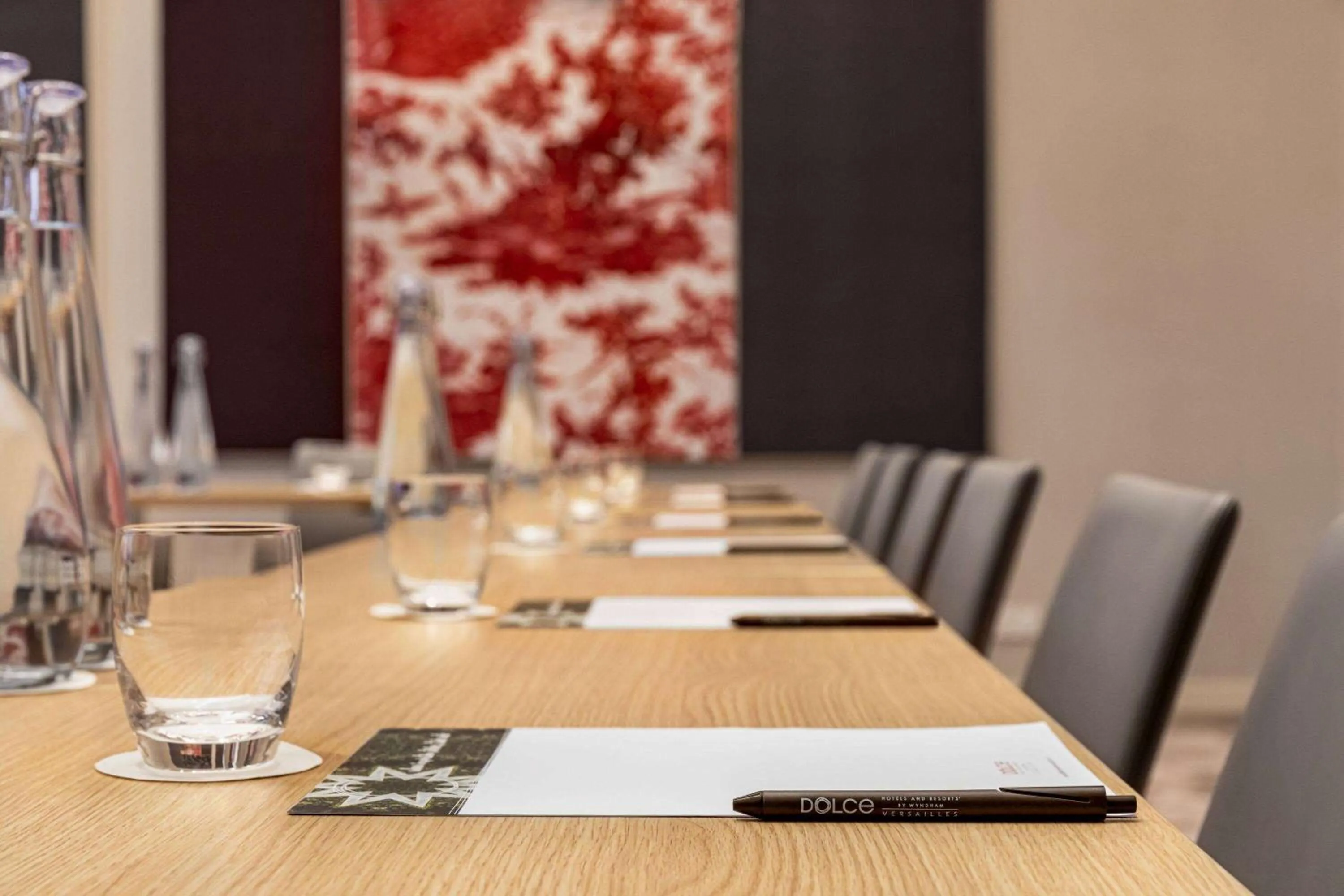 Business facilities in Dolce by Wyndham Versailles - Domaine du Montcel