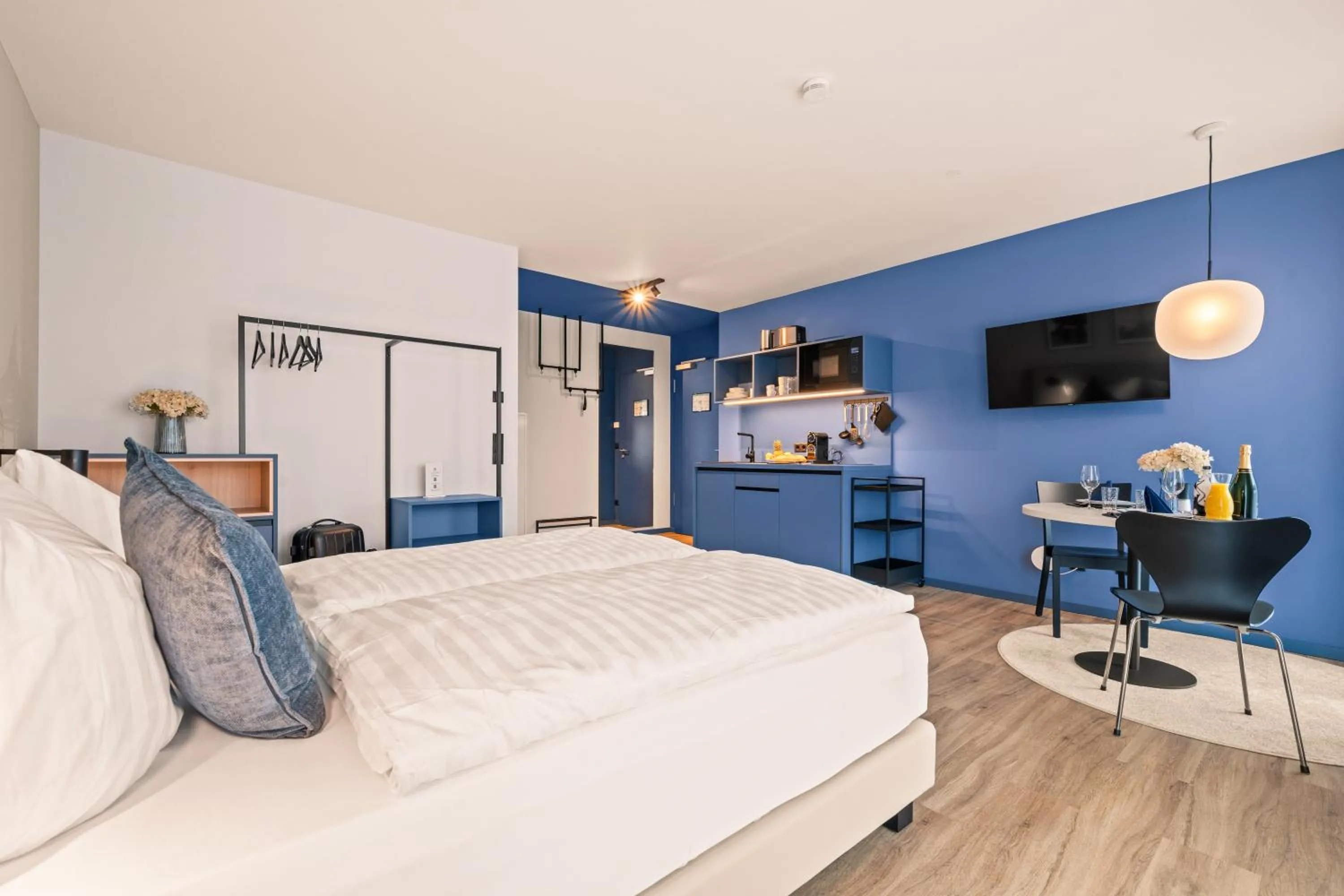 Bed in Motel42-Temporary Living