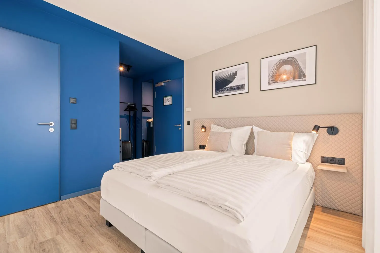 Bed in Motel42-Temporary Living