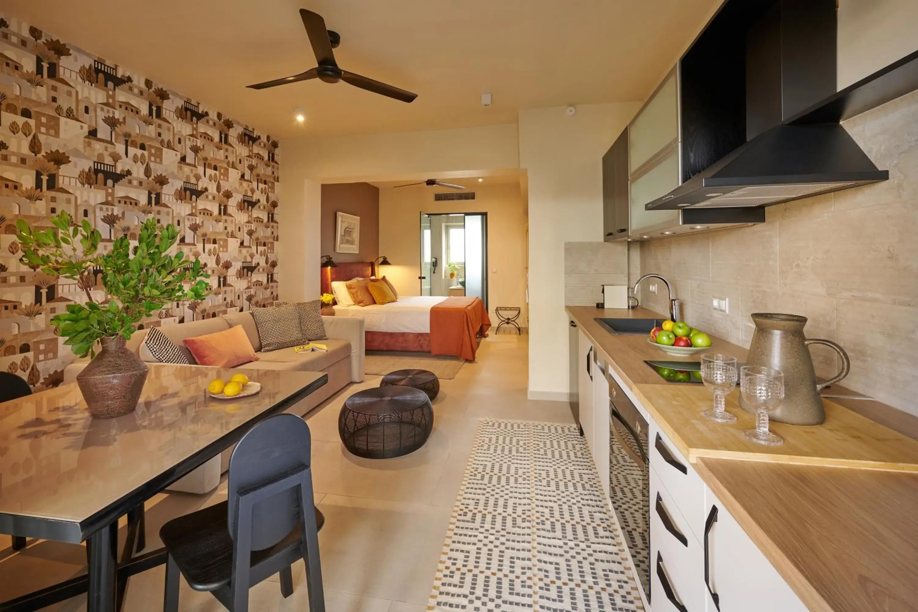 Superior One-Bedroom Apartment with Balcony in Rastoni Acropolis Uniquely Located Stylish Apartments Superior One-Bedroom Apartment with Balcony in Rastoni Acropolis Uniquely Located Stylish Apartments