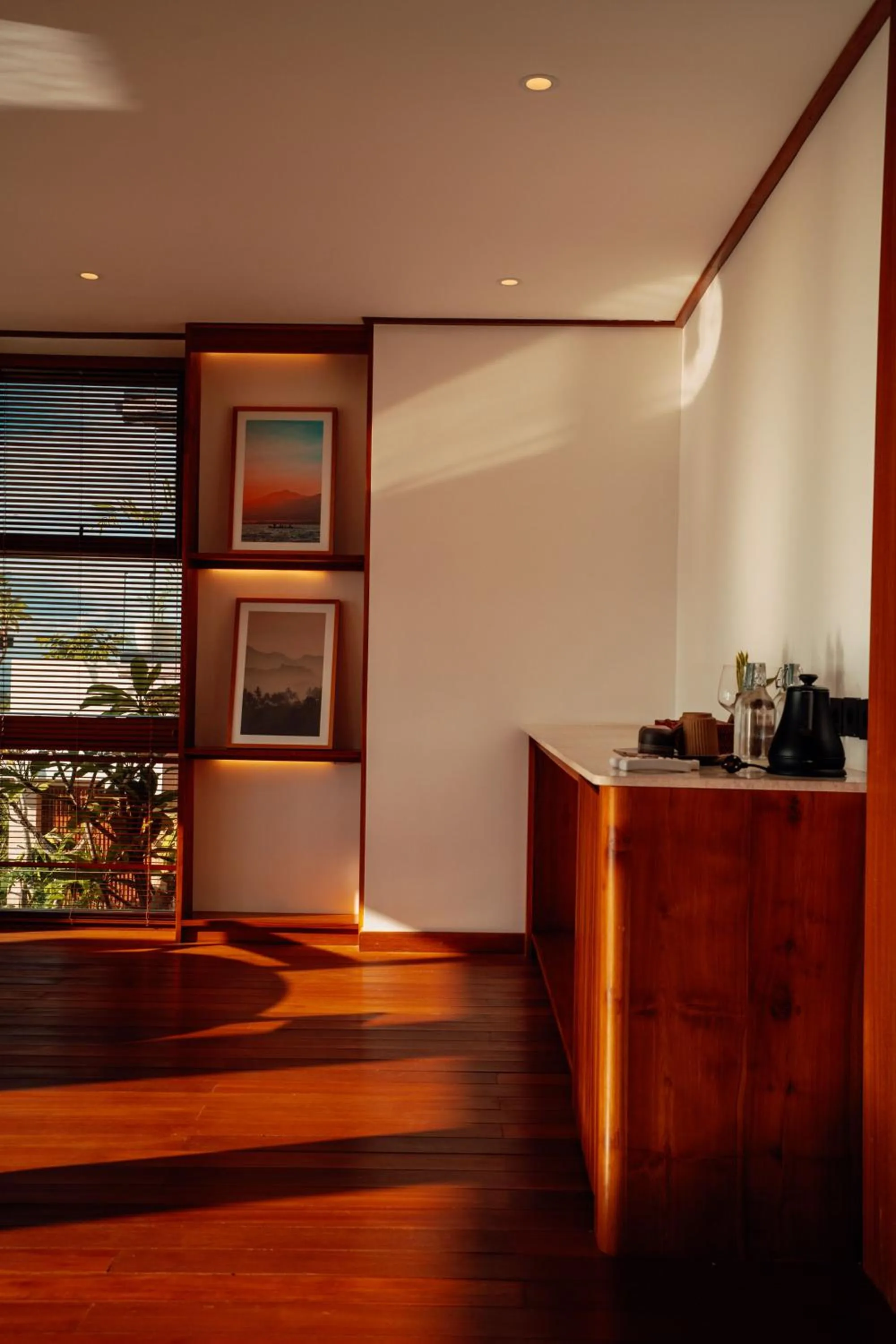 Living room in Ocean View Villas by Grün