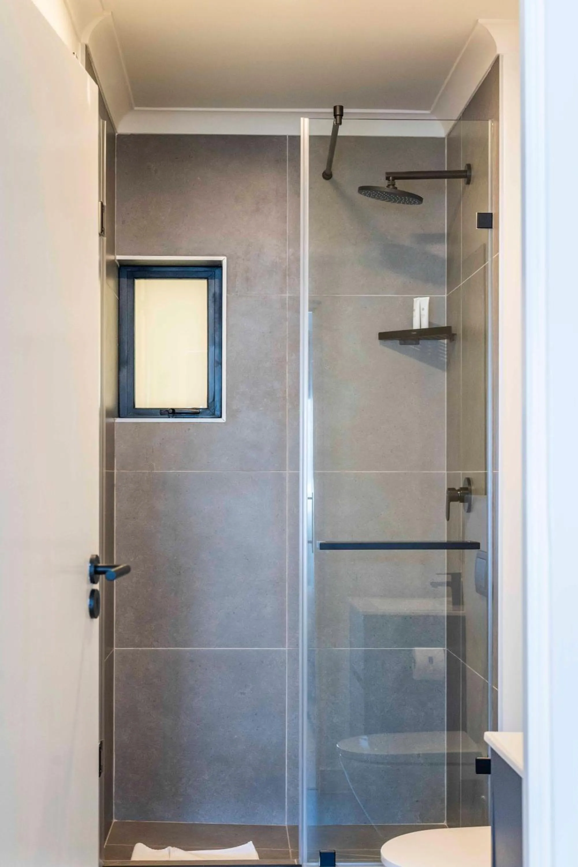 Shower in The Sage Aparthotel by Totalstay