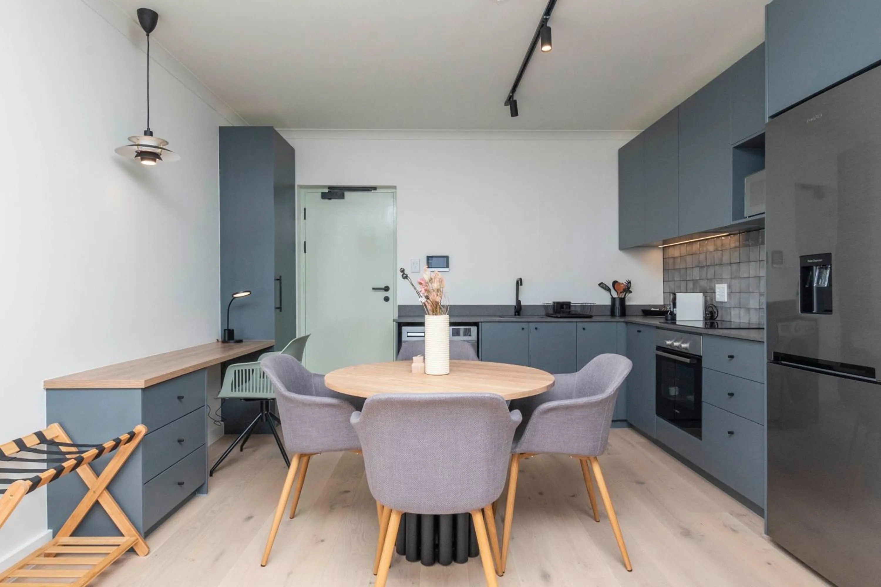 Kitchen or kitchenette in The Sage Aparthotel by Totalstay