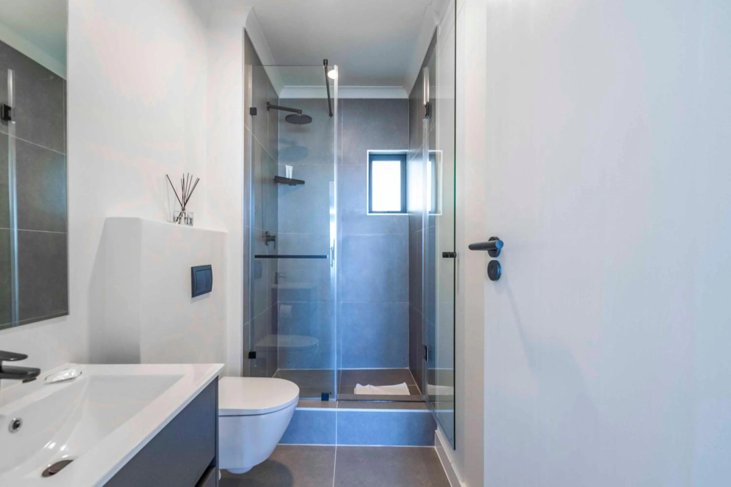 Shower in The Sage Aparthotel by Totalstay