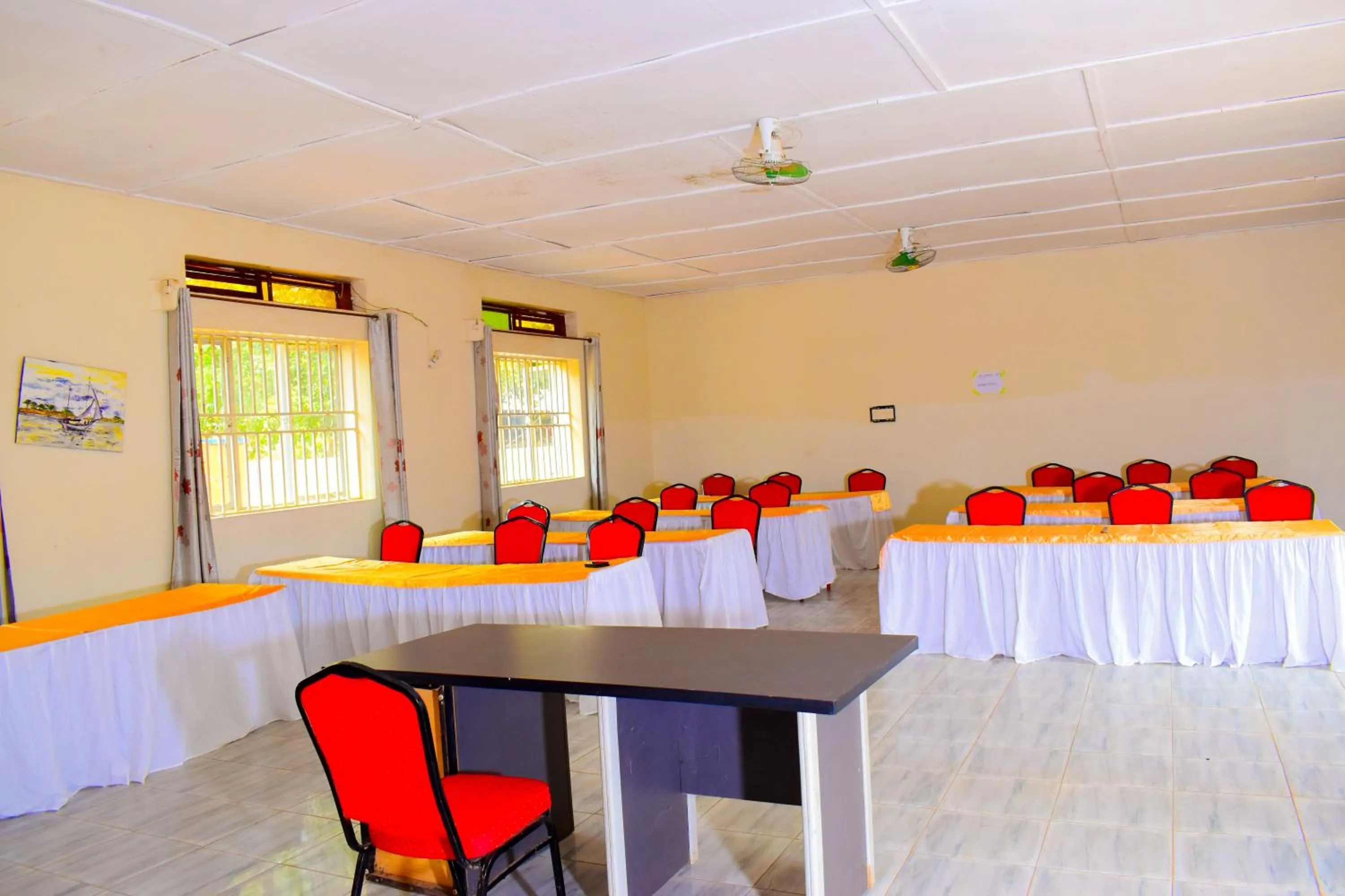 Lavic Country Resort Adjumani