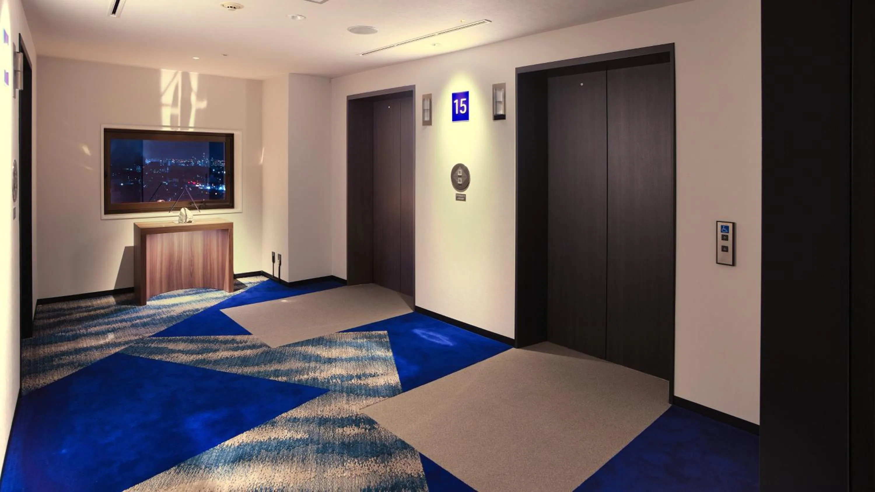 Lobby or reception, Bed in ANA Crowne Plaza Niigata by IHG