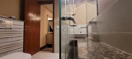 Goldcrest Luxury Apartments