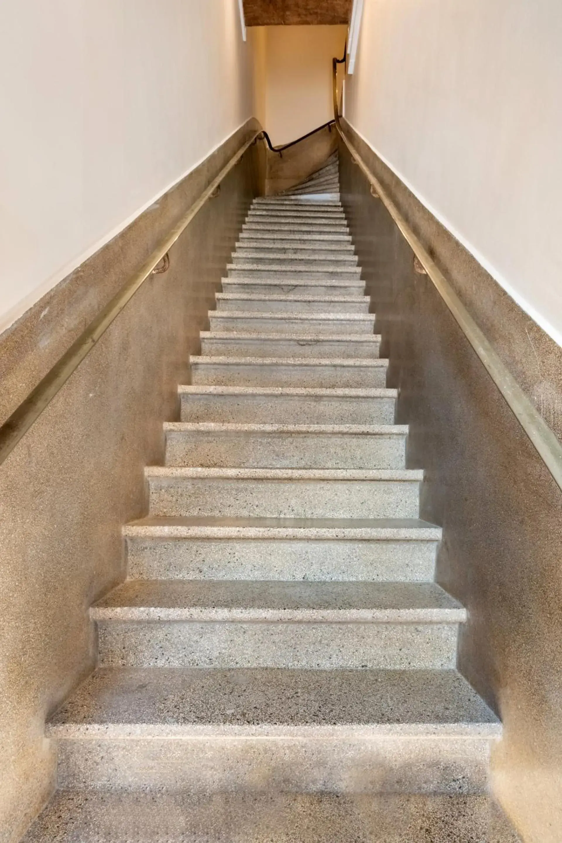 Lobby or reception in Au Chat Qui Dort Lille - Gare Lobby or reception in Au Chat Qui Dort Lille - Gare