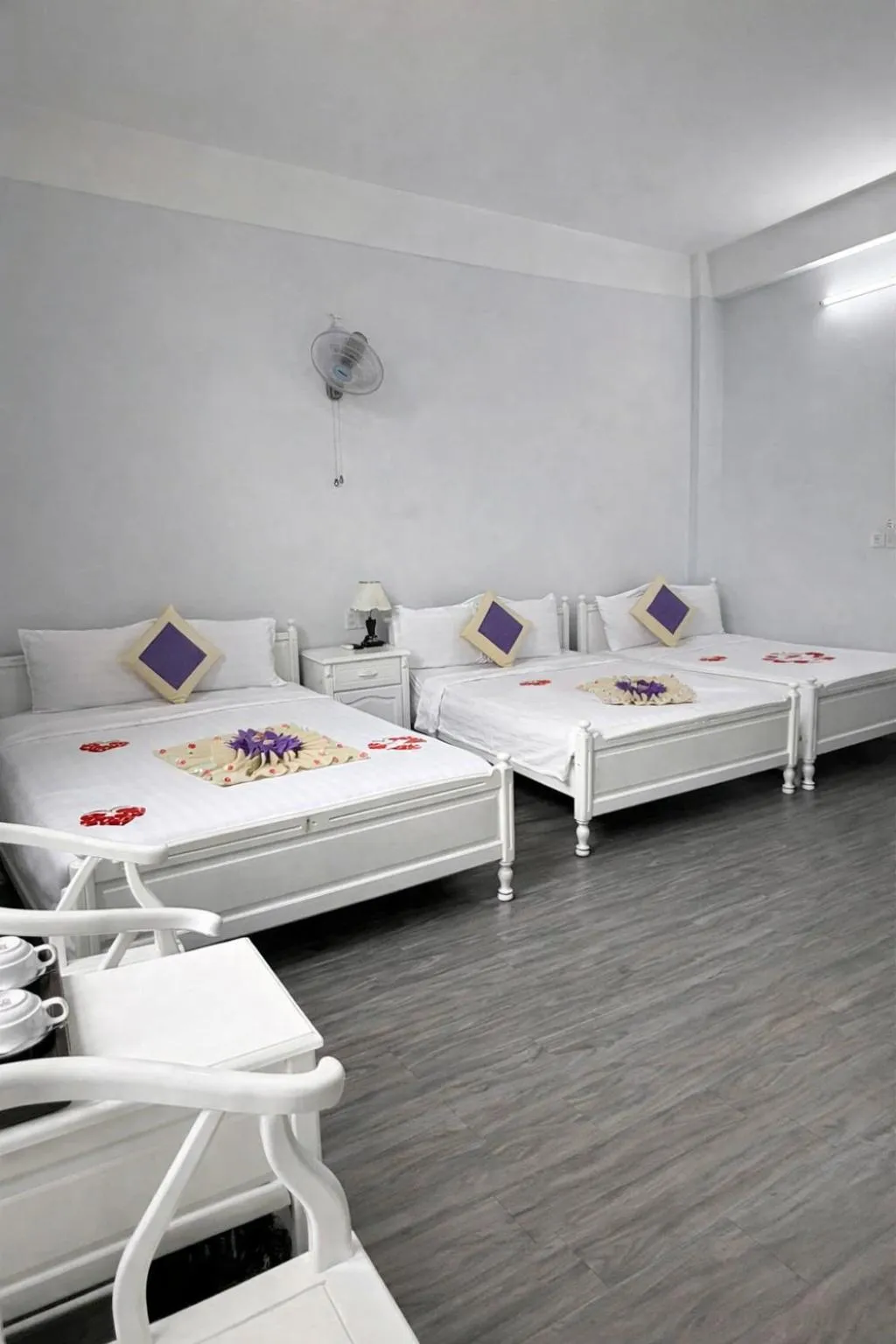 Bedroom, Bed in CCT Luxury Hotel