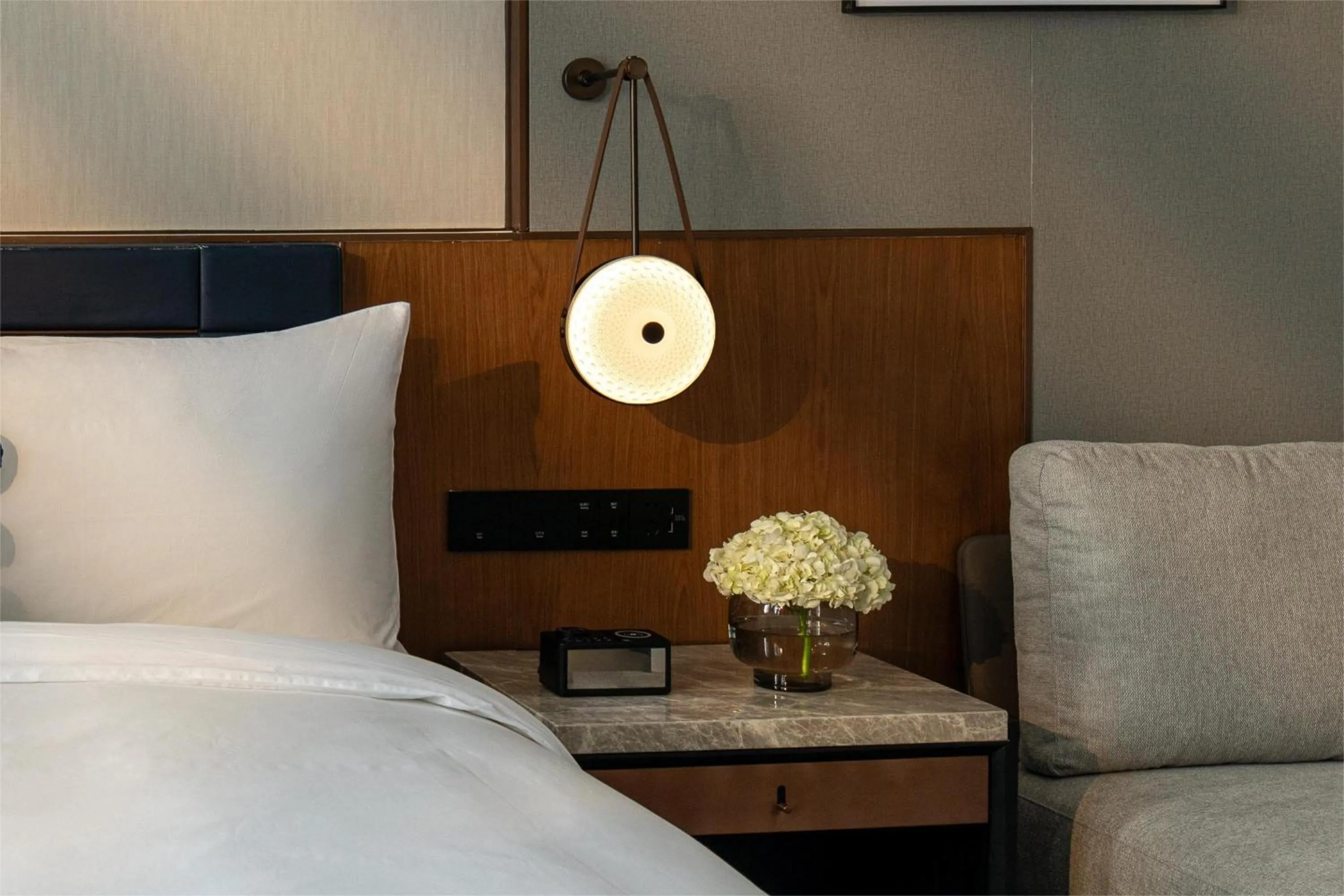 Photo of the whole room, Bed in voco Jincheng Danhe by IHG