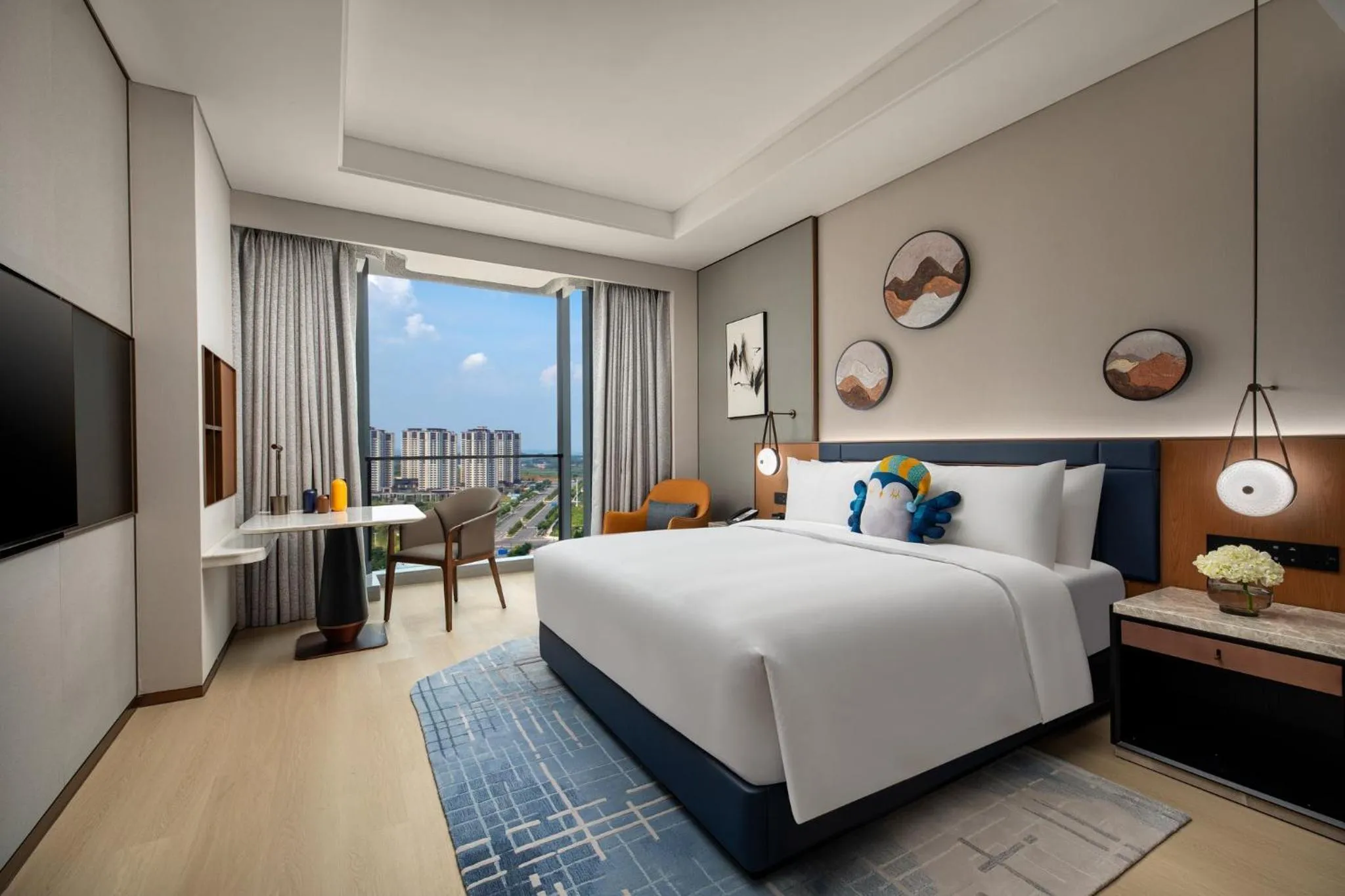 Photo of the whole room, Bed in voco Jincheng Danhe by IHG