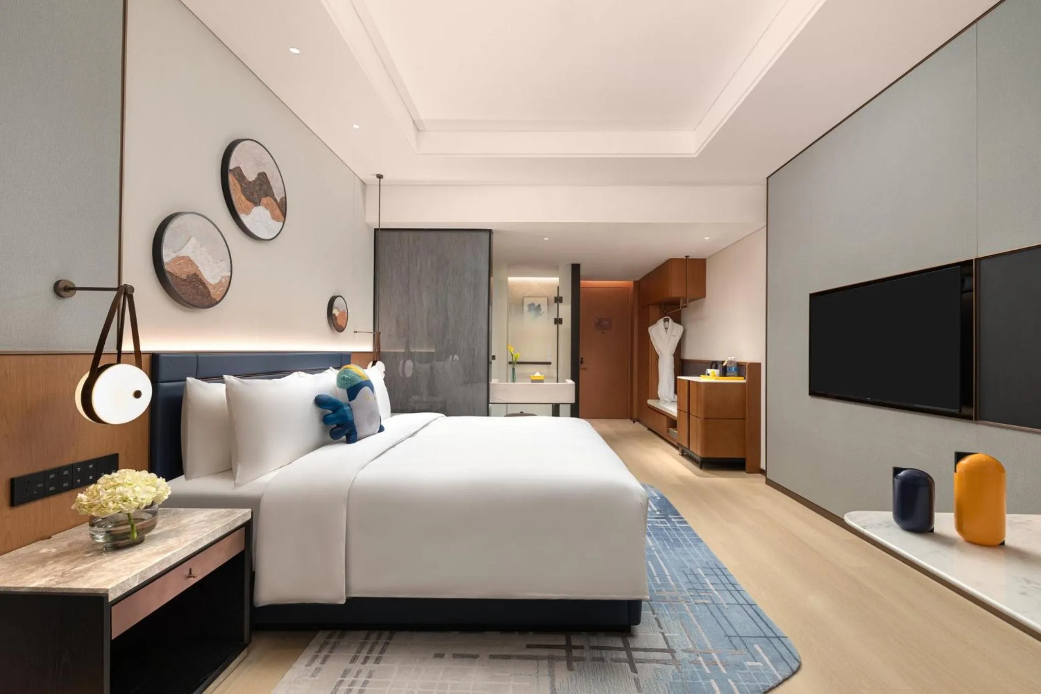 Photo of the whole room, Bed in voco Jincheng Danhe by IHG