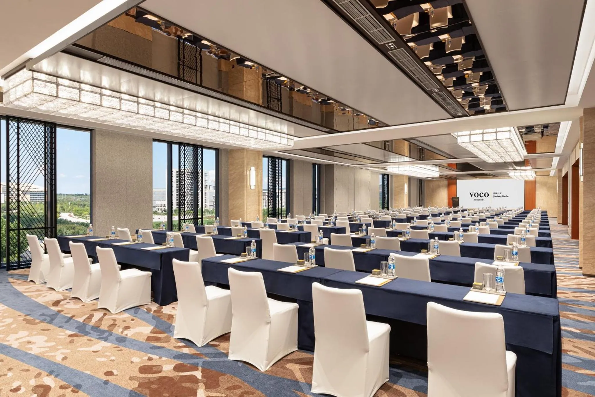 Banquet/Function facilities in voco Jincheng Danhe by IHG