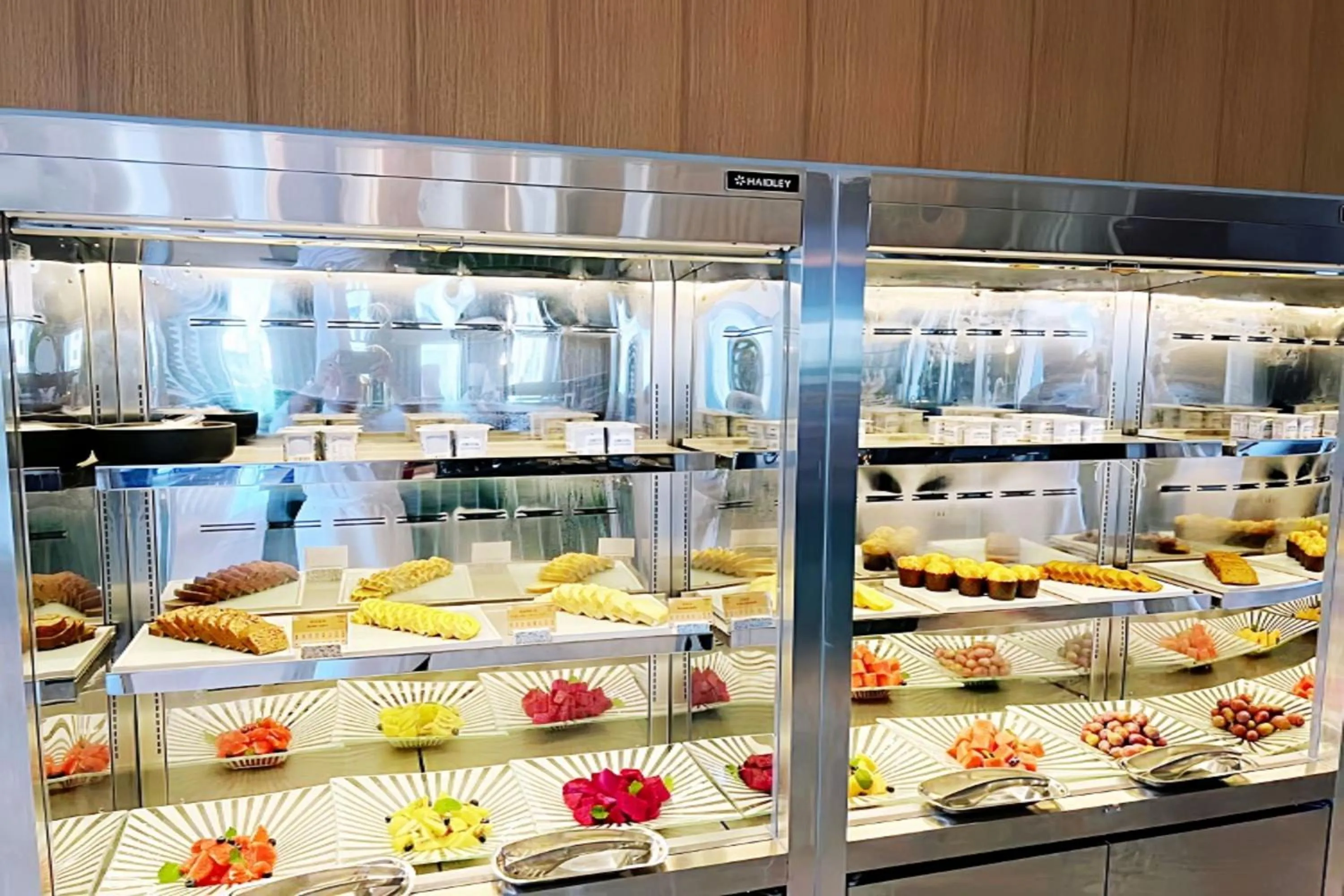 Breakfast in voco Jincheng Danhe by IHG