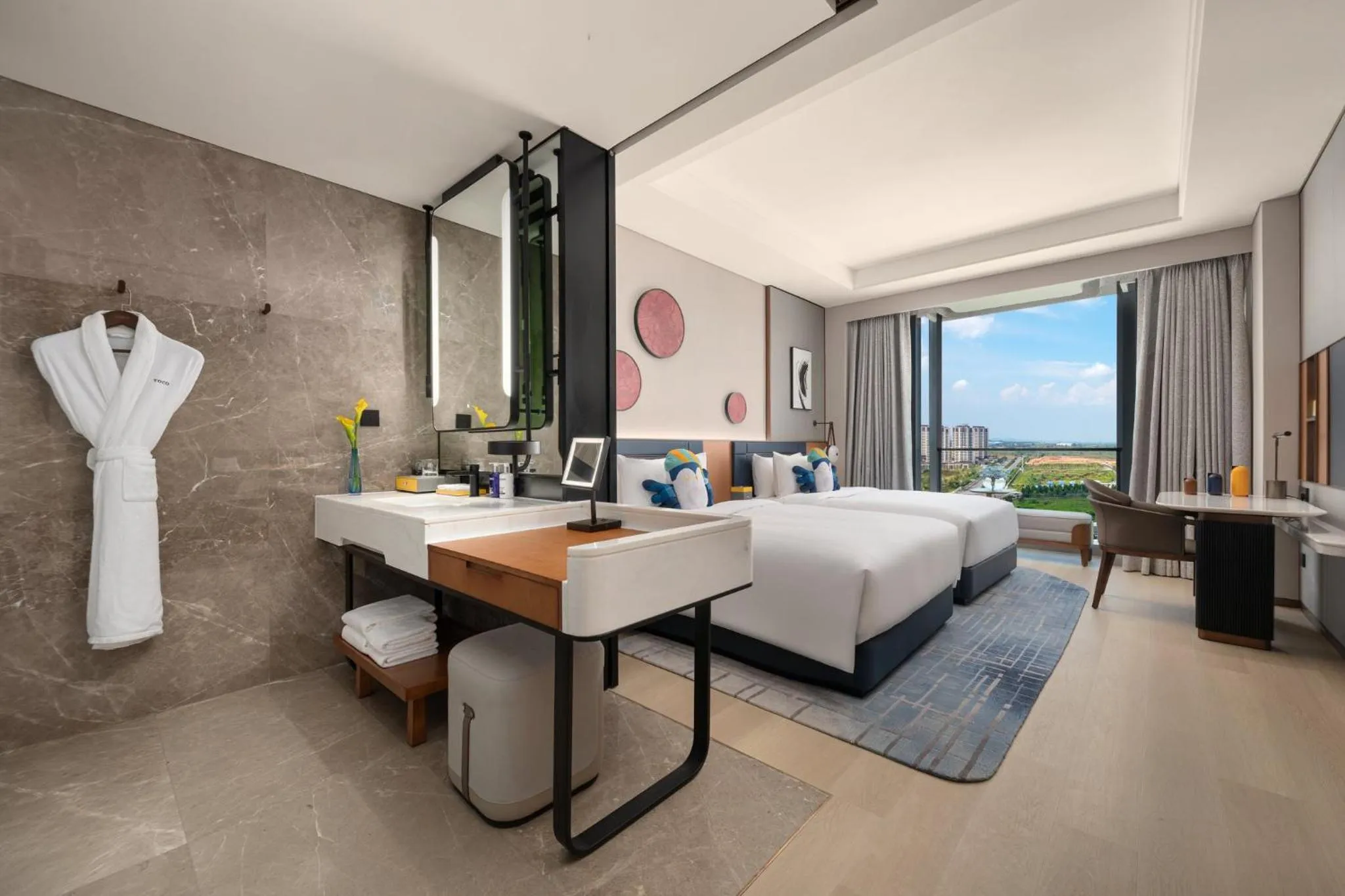 Photo of the whole room, Bed in voco Jincheng Danhe by IHG