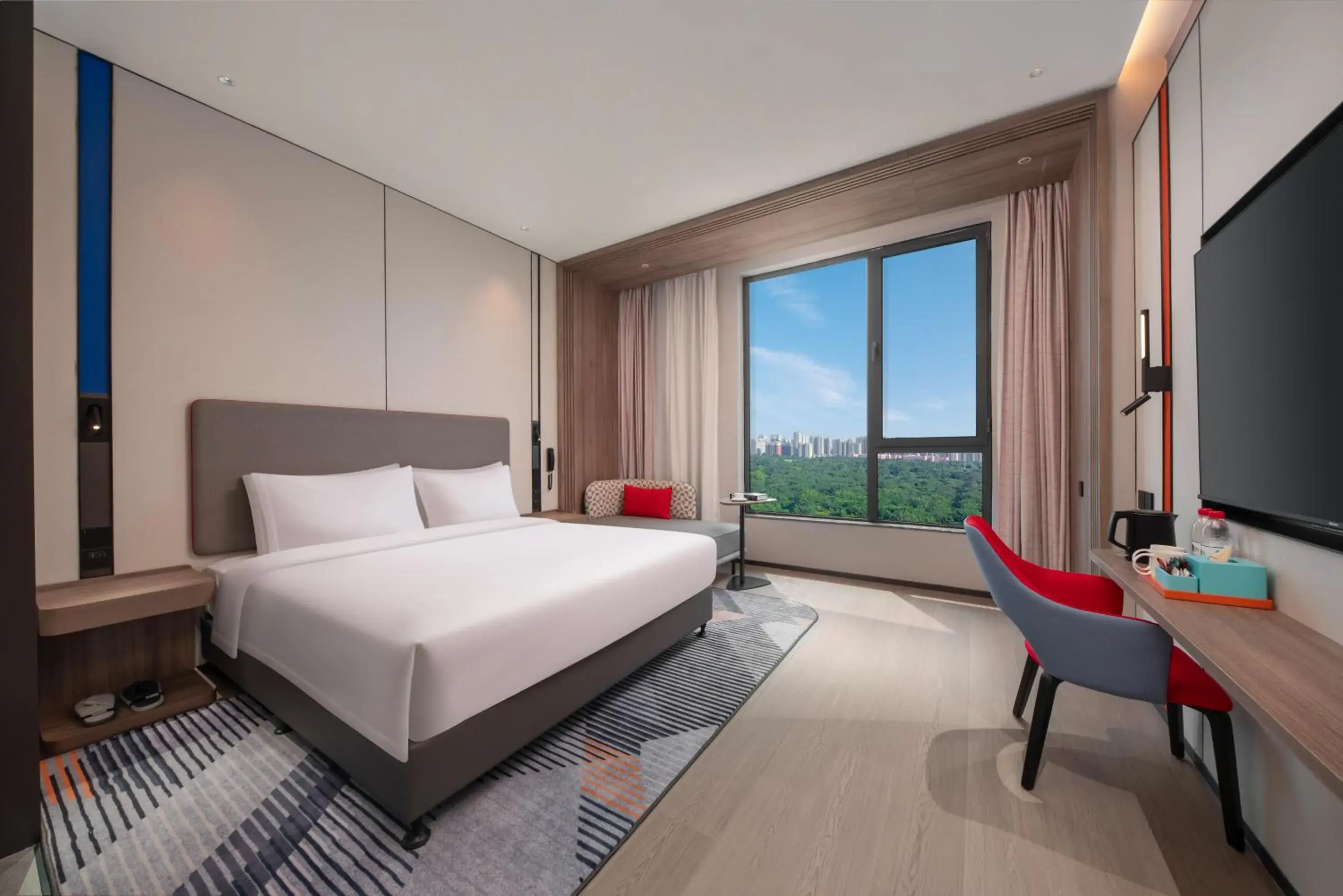 Photo of the whole room, Bed in Holiday Inn Express Beijing Mentougou by IHG Photo of the whole room, Bed in Holiday Inn Express Beijing Mentougou by IHG