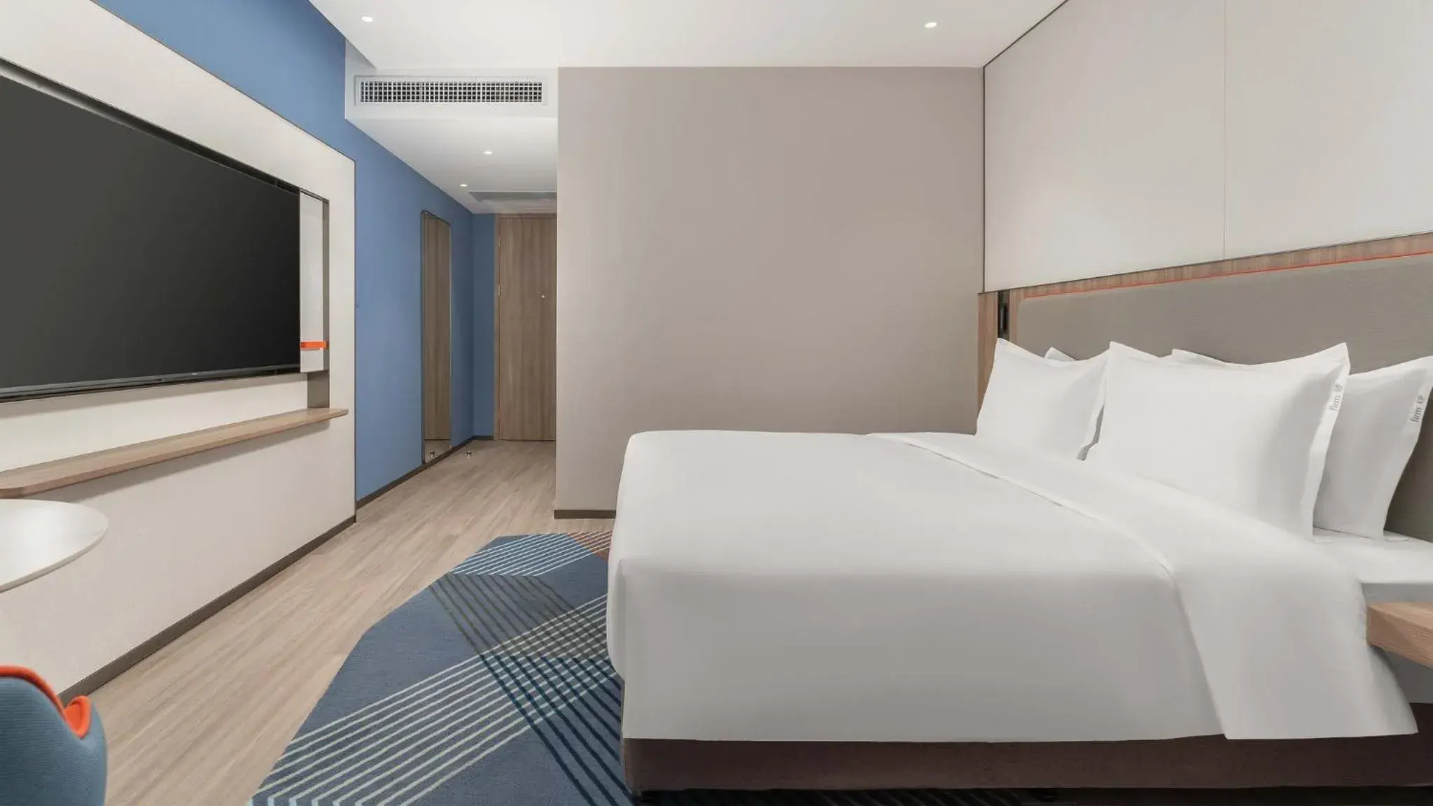 Photo of the whole room in Holiday Inn Express Wuhan Jinyin Lake Photo of the whole room in Holiday Inn Express Wuhan Jinyin Lake