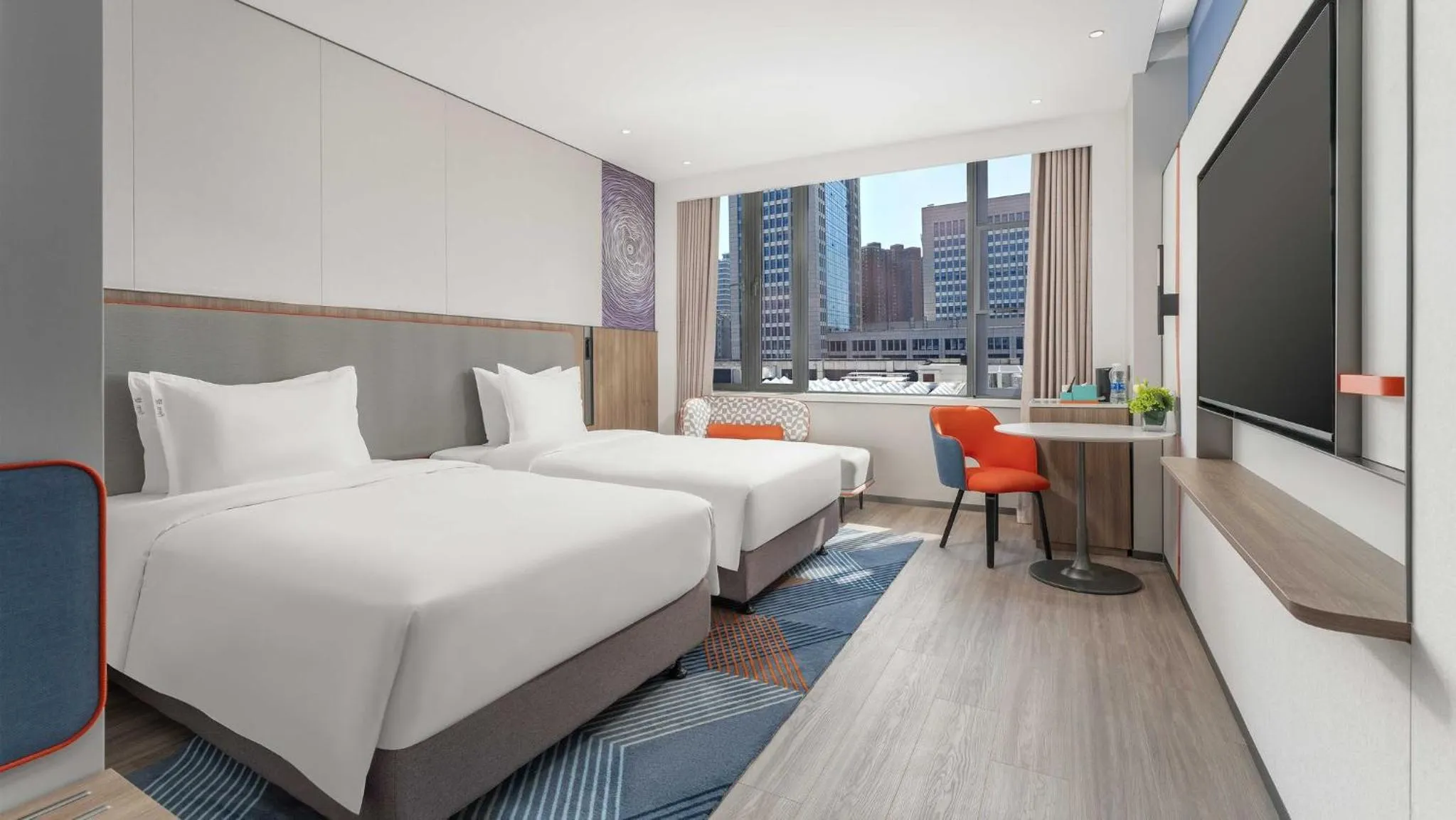 Photo of the whole room in Holiday Inn Express Wuhan Jinyin Lake