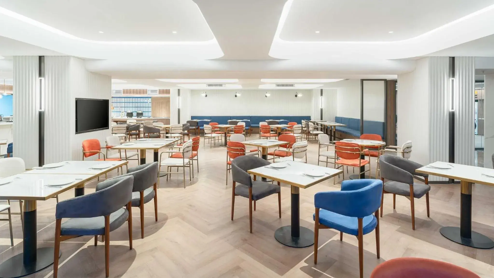 Restaurant/places to eat in Holiday Inn Express Wuhan Jinyin Lake Restaurant/places to eat in Holiday Inn Express Wuhan Jinyin Lake