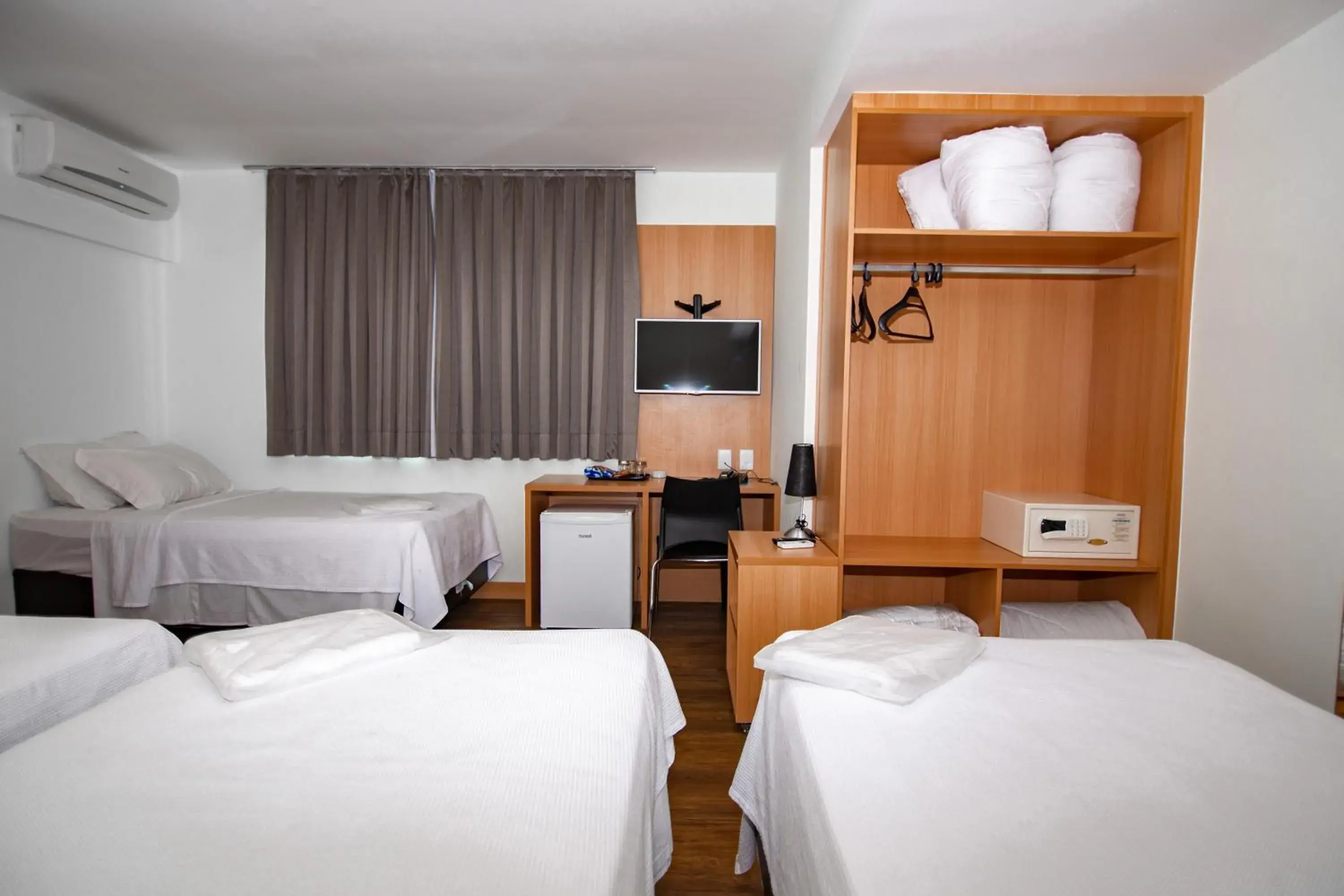 Luxury Quadruple Room in Vertentes Suítes Hotel Luxury Quadruple Room in Vertentes Suítes Hotel