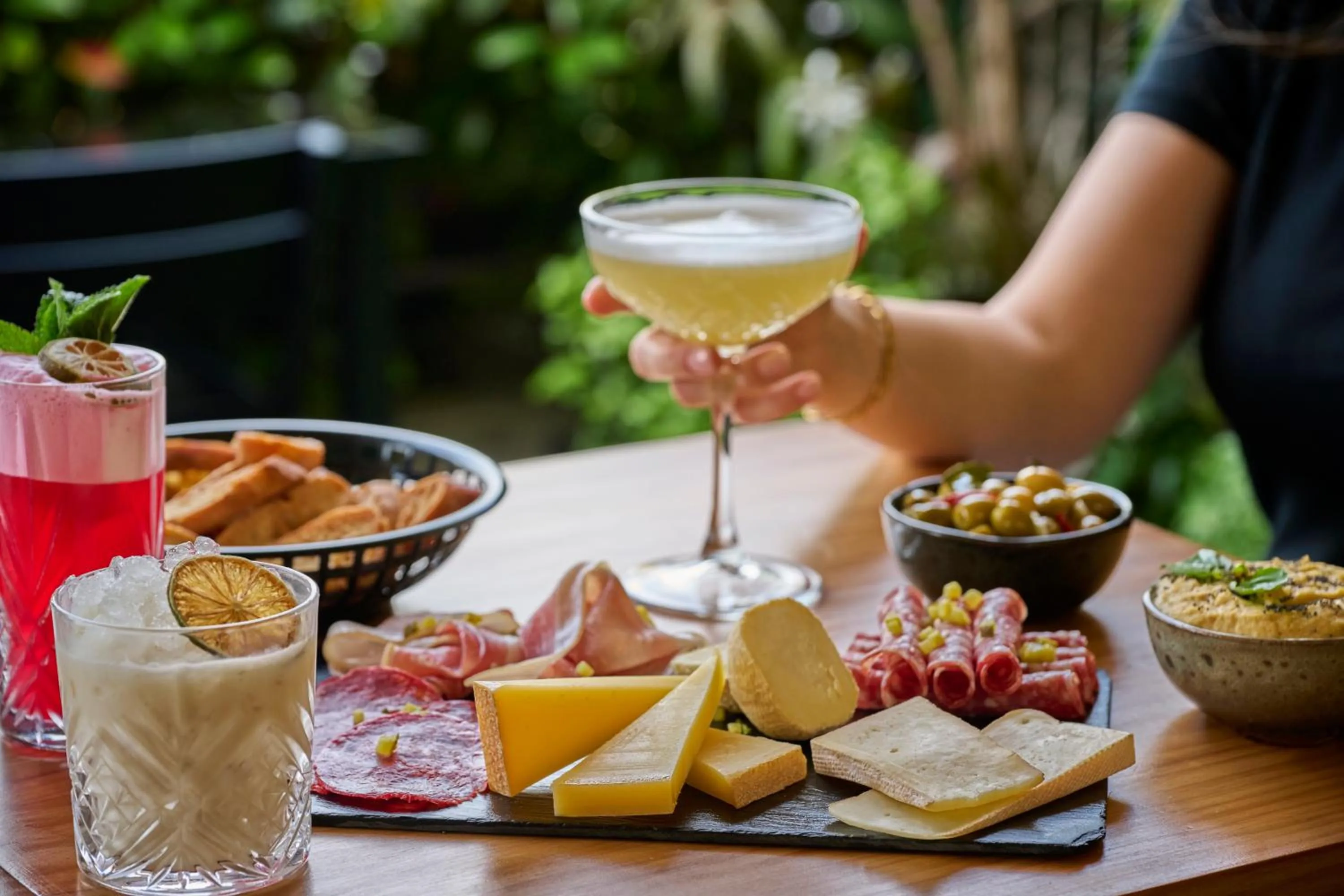 Food and drinks in Generator Paris