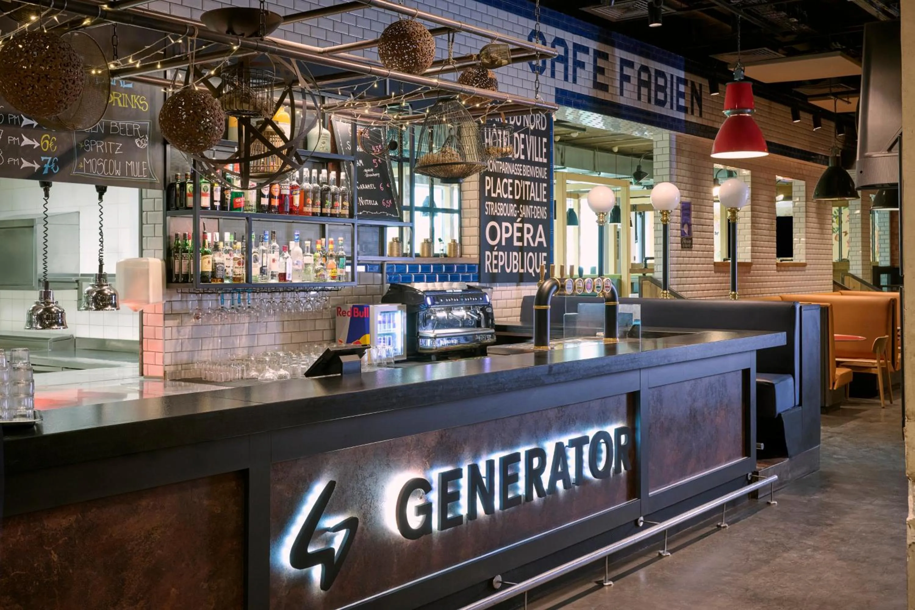 Lounge or bar in Generator Paris