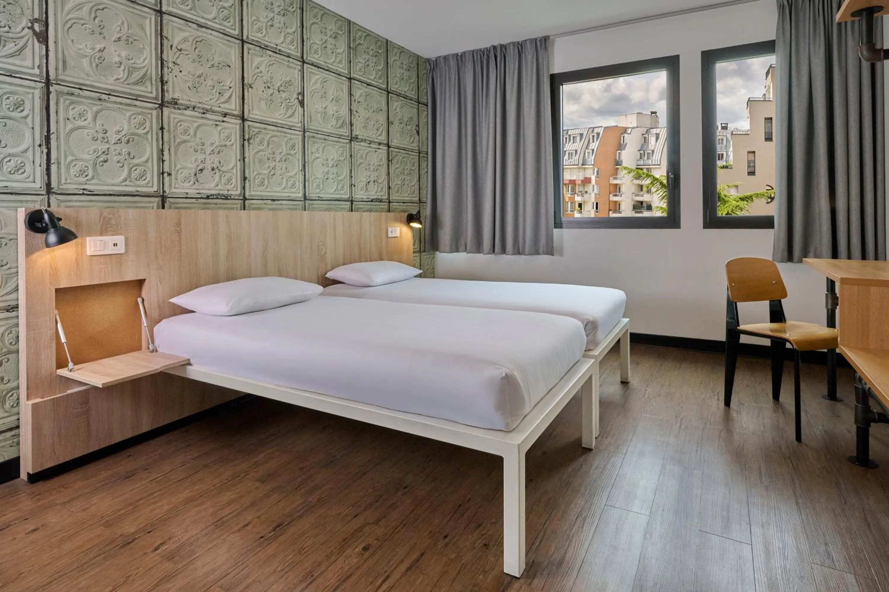 Bedroom, Bed in Generator Paris