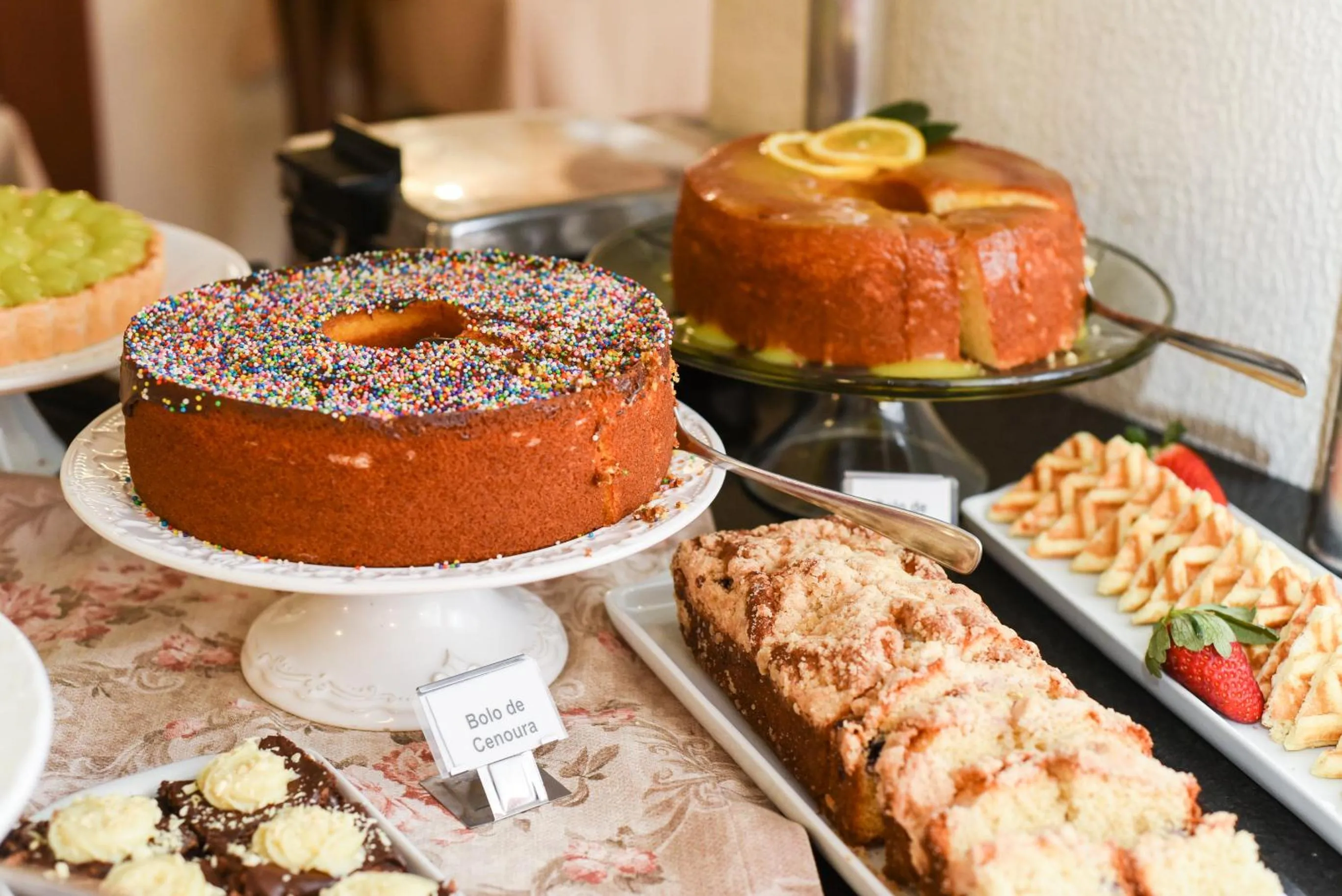 Buffet breakfast in Hotel Kehl Haus