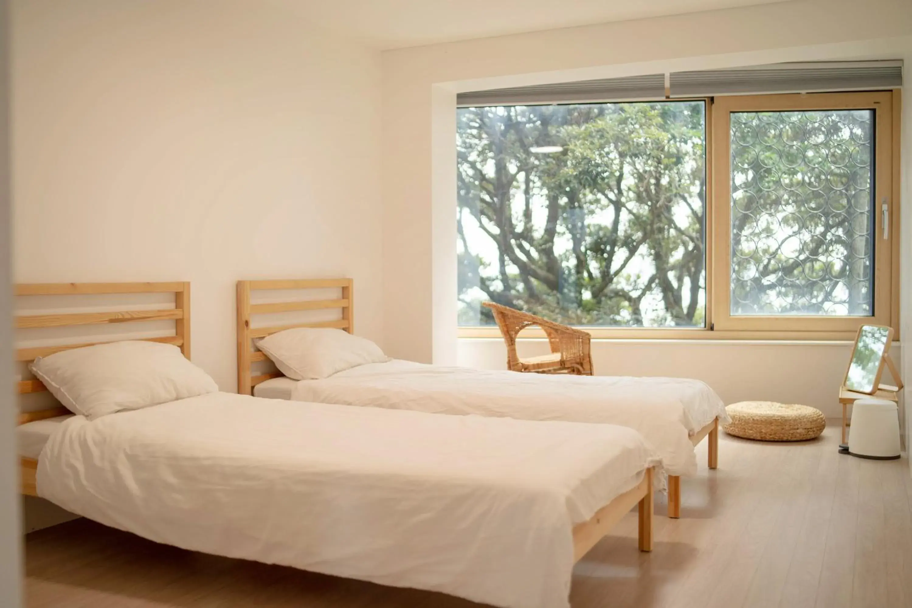 Double Room with Sea View in Backpackers Villa Double Room with Sea View in Backpackers Villa